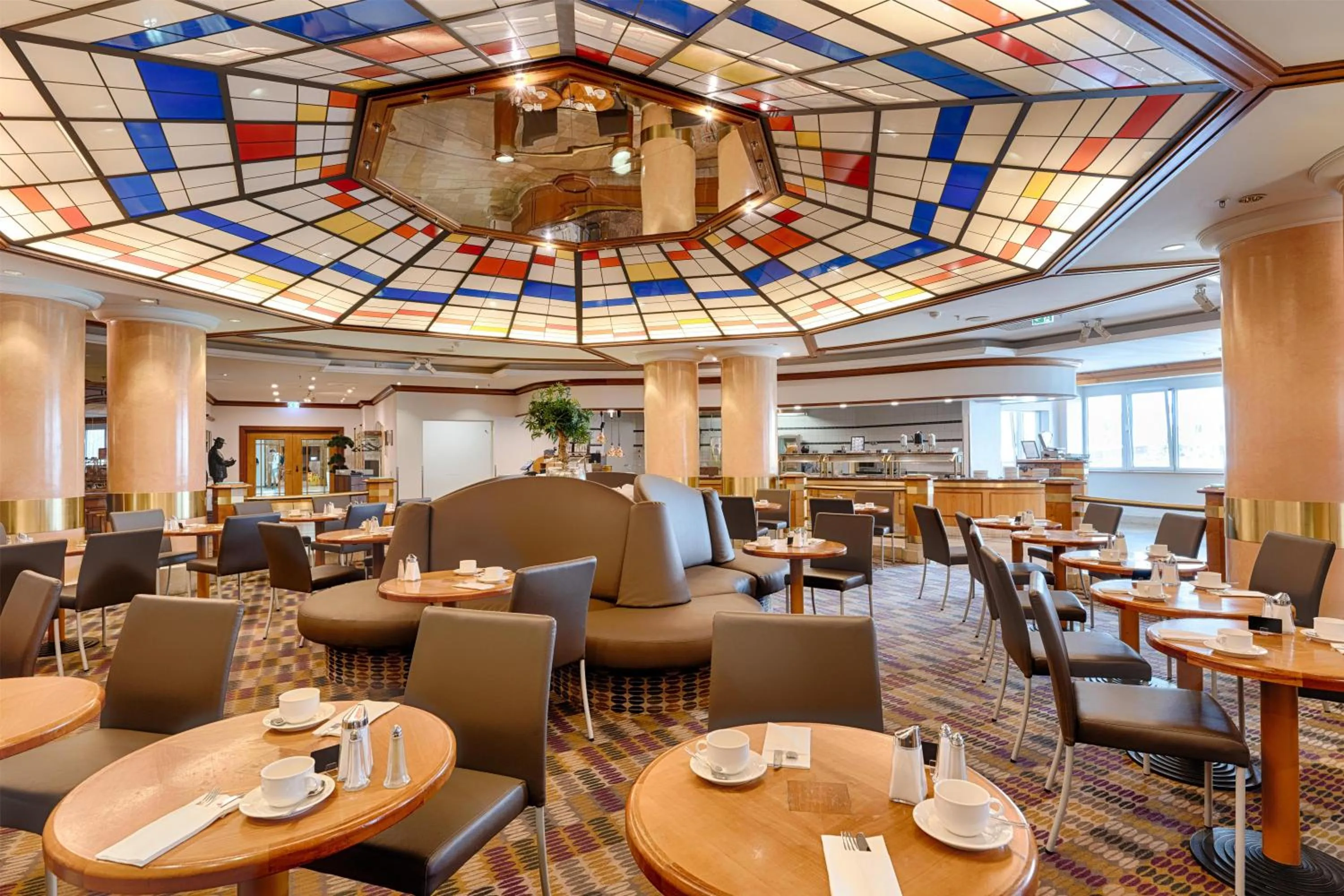 Restaurant/places to eat in Park Inn by Radisson Berlin Alexanderplatz