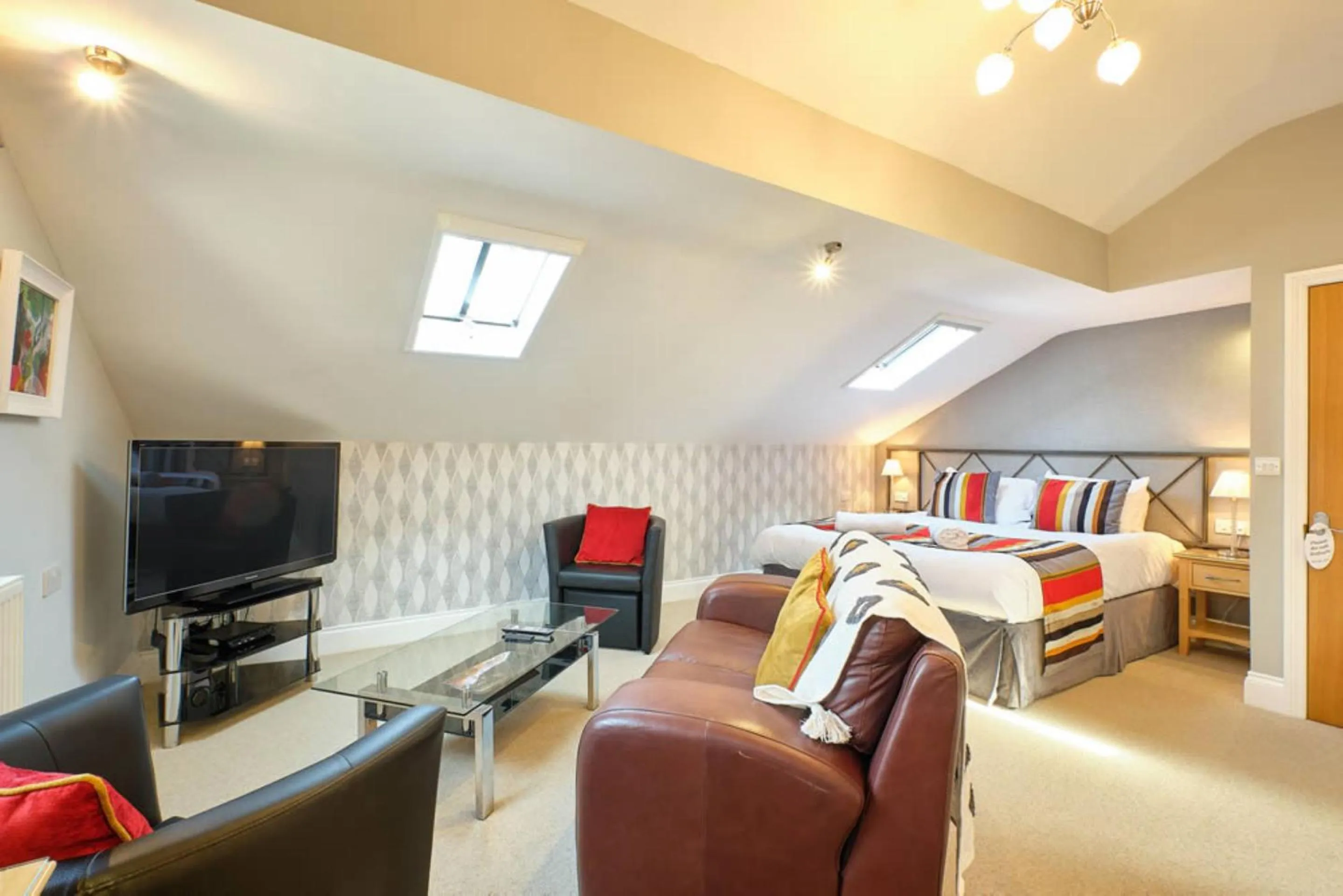 Living room, Bed in Grassington Lodge