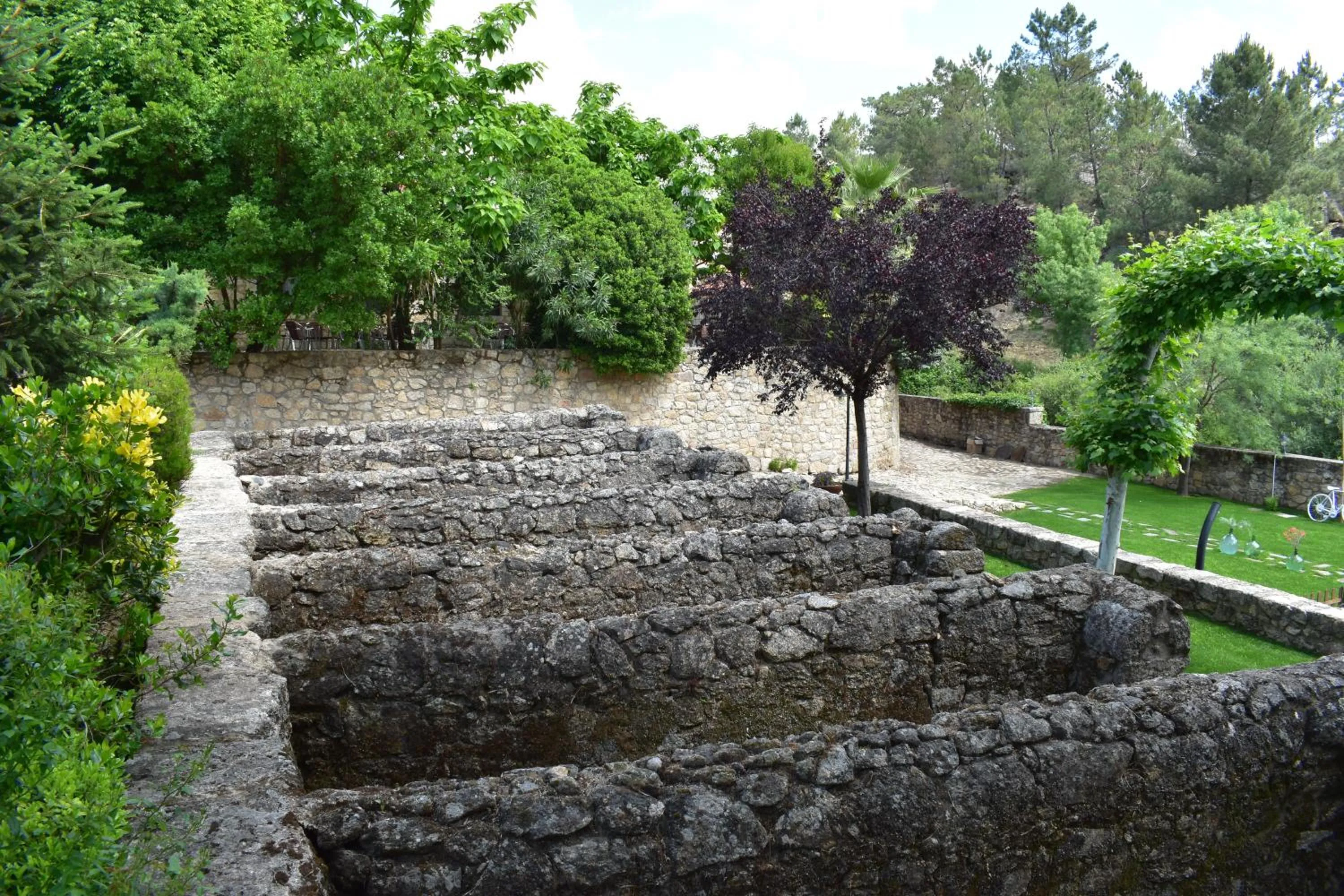 Garden in HOTEL RURAL A VELHA FABRICA