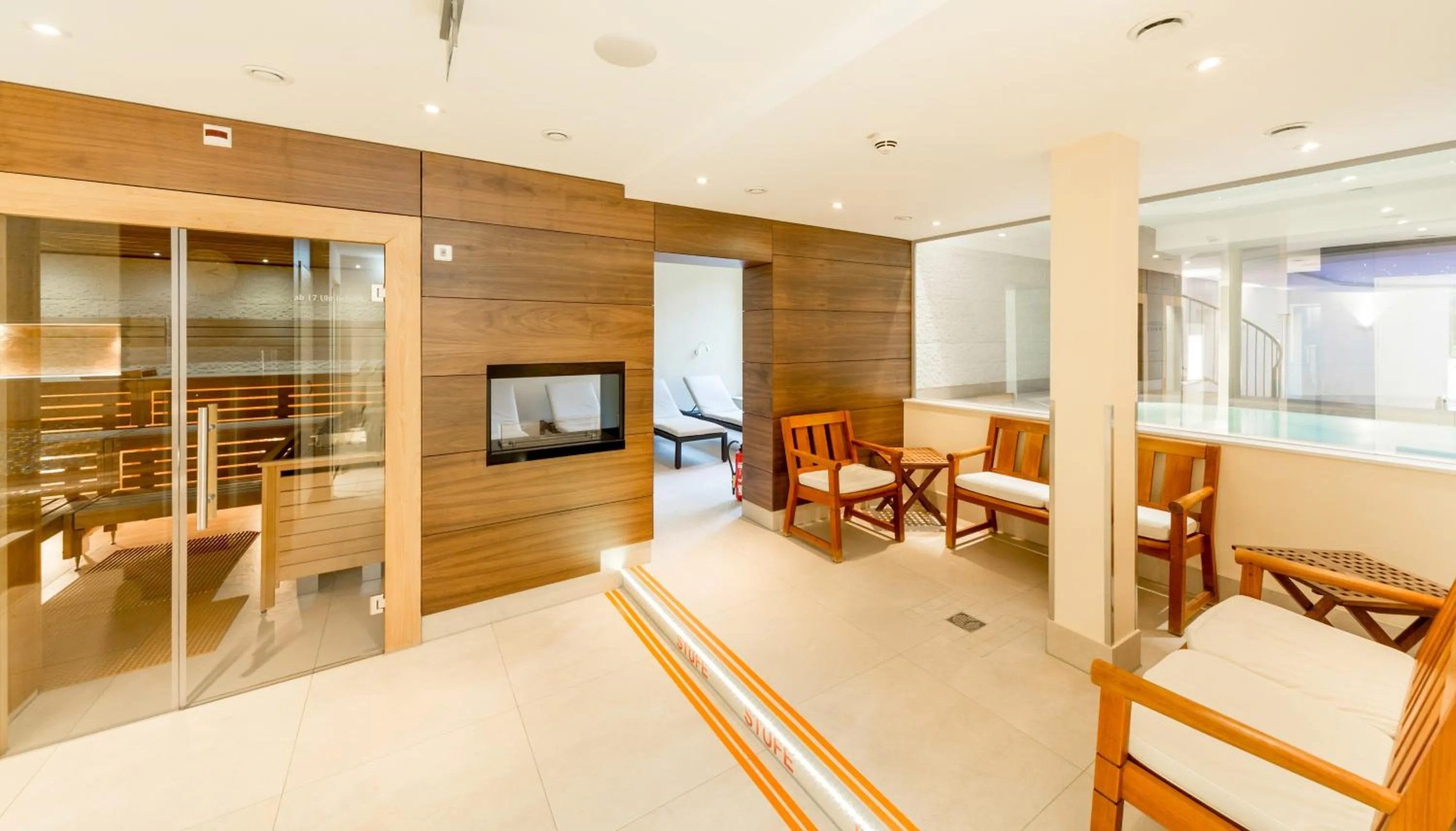 Spa and wellness centre/facilities in Dorint Herrenkrug Parkhotel Magdeburg