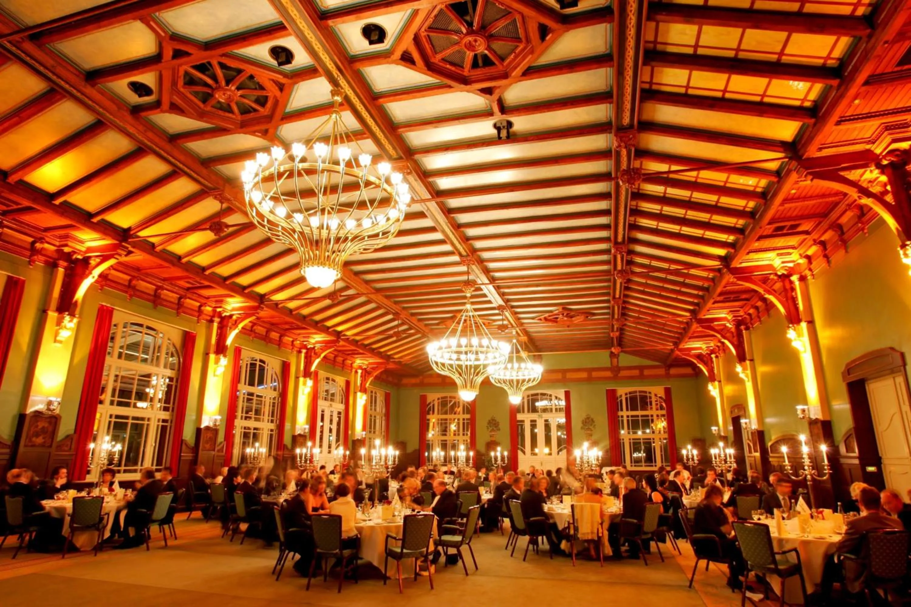 Restaurant/places to eat in Dorint Herrenkrug Parkhotel Magdeburg