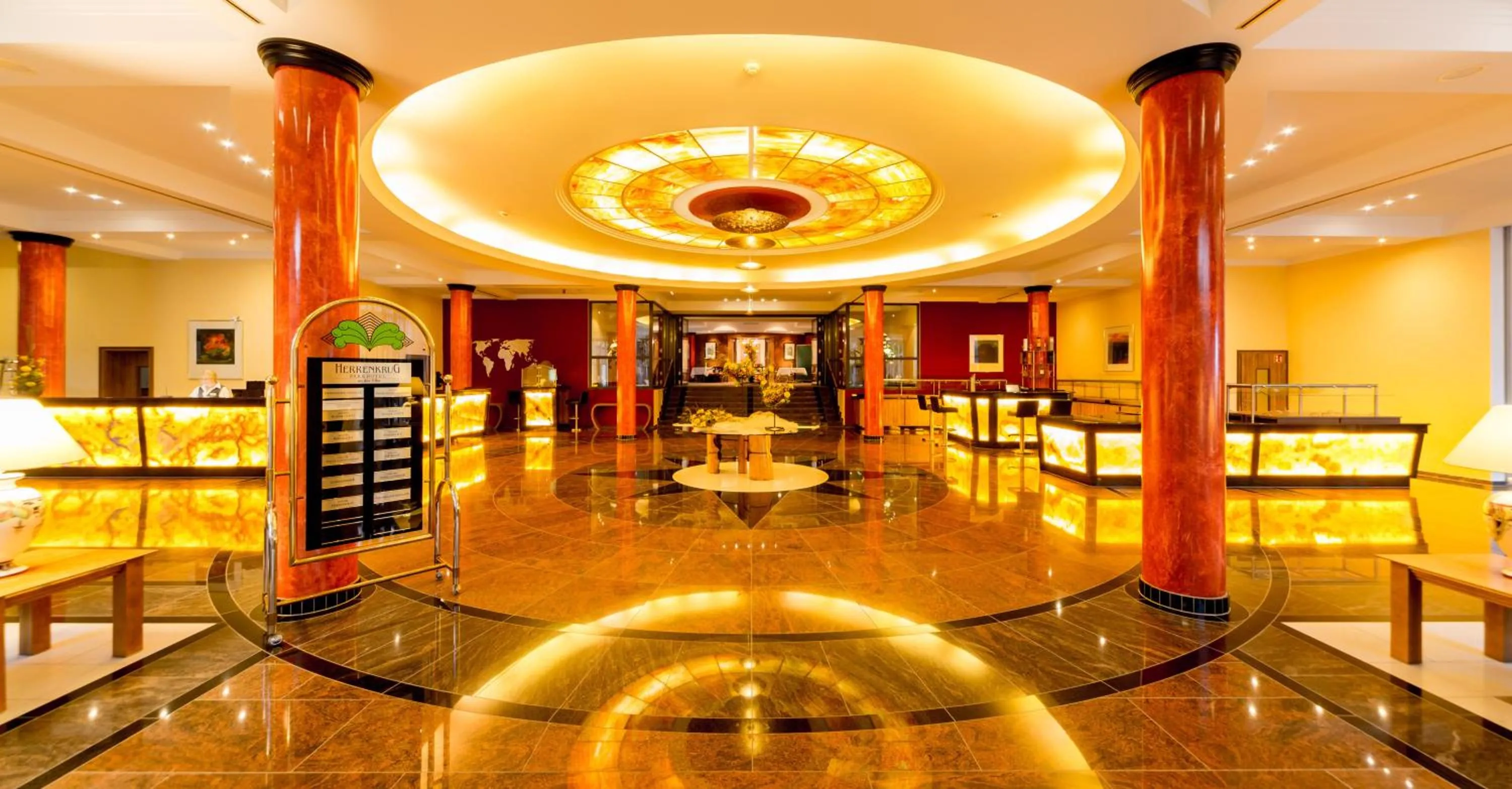 Lobby or reception in Dorint Herrenkrug Parkhotel Magdeburg