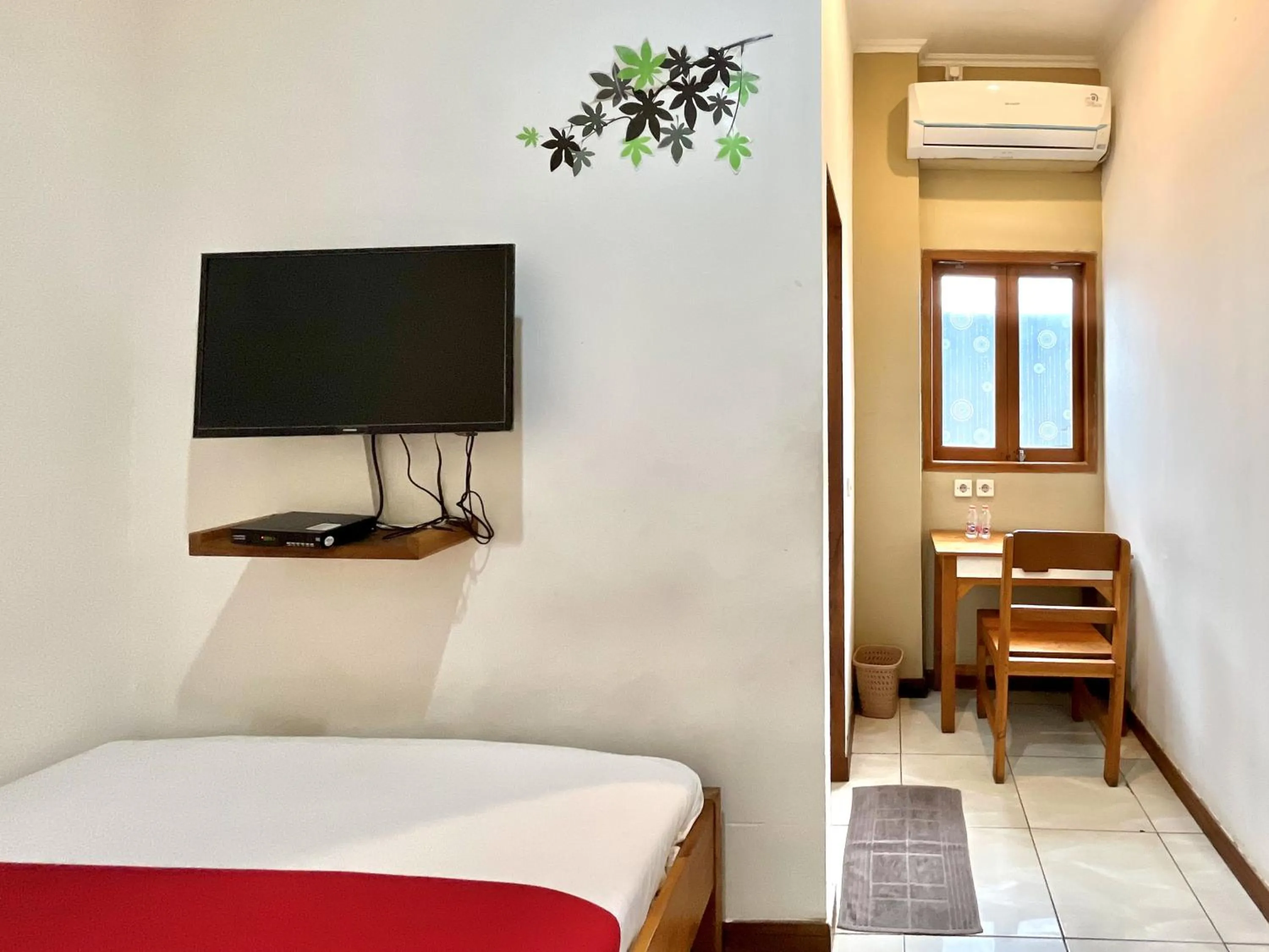 Bedroom, Bed in Capital O 3461 Mystays