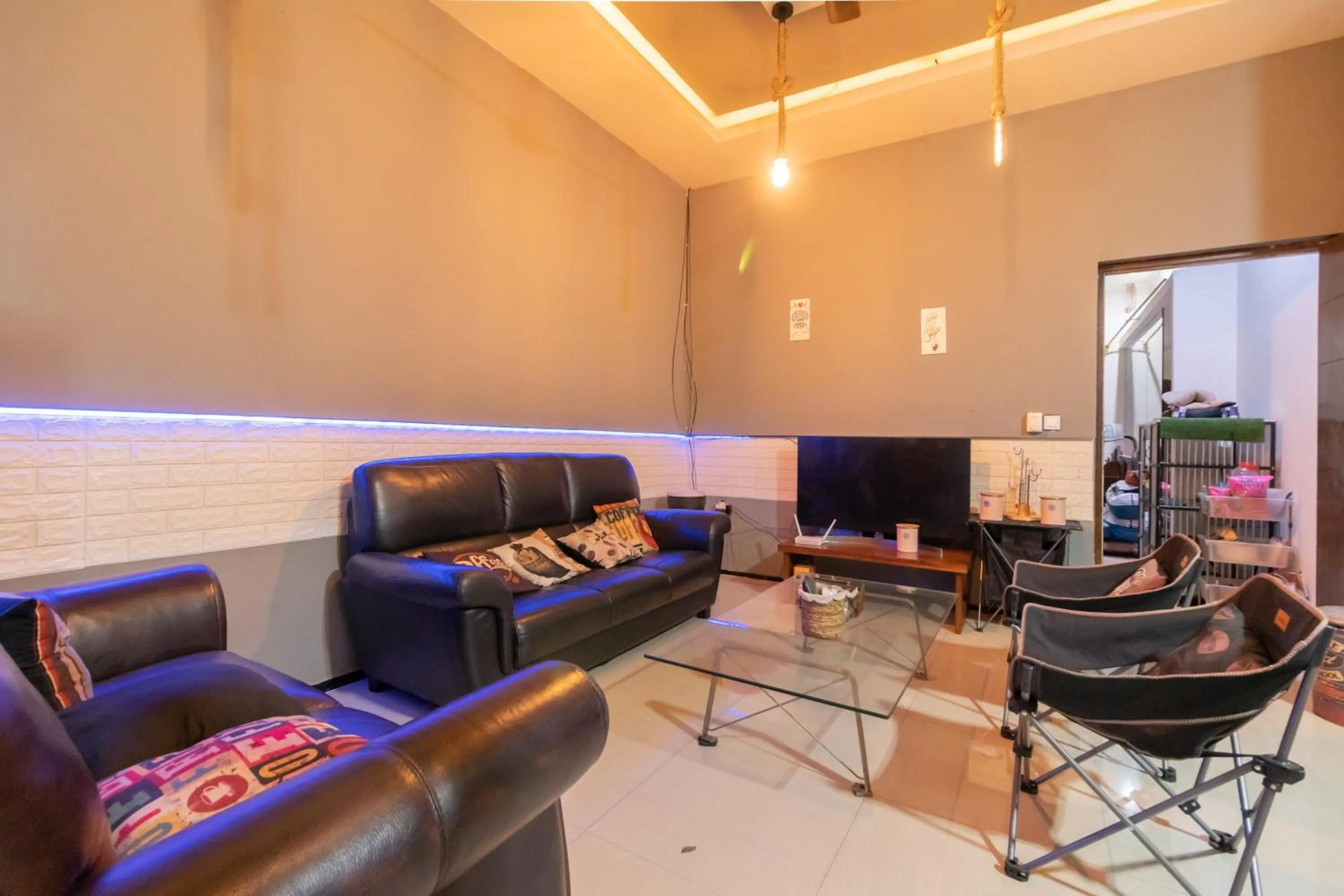 Lobby or reception in Safaraz Garden near Galaxy Bekasi Mitra RedDoorz