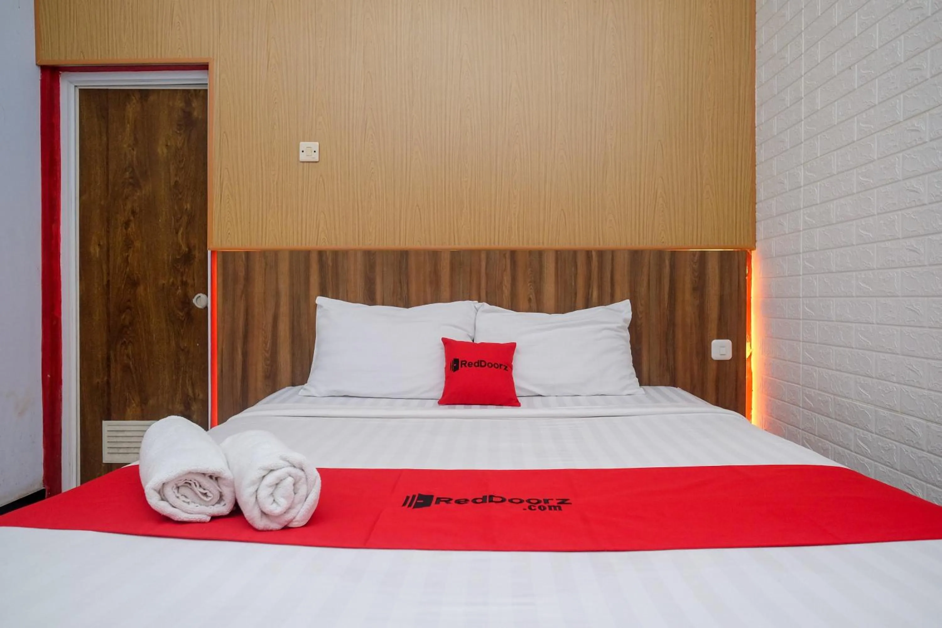Bed in RedDoorz At Pondok Eyang Obi Sleman