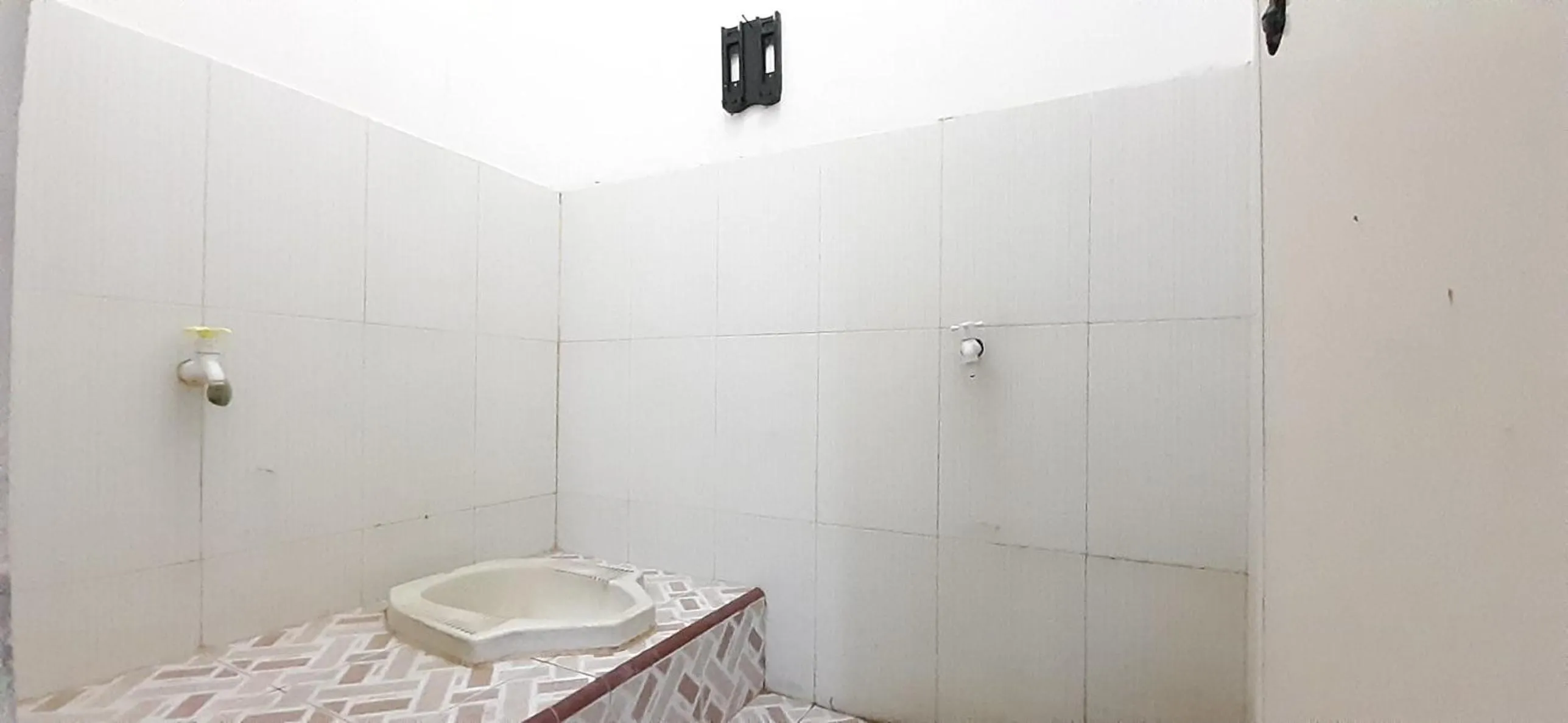 Bathroom in Hotel O Gurita Residence Syariah