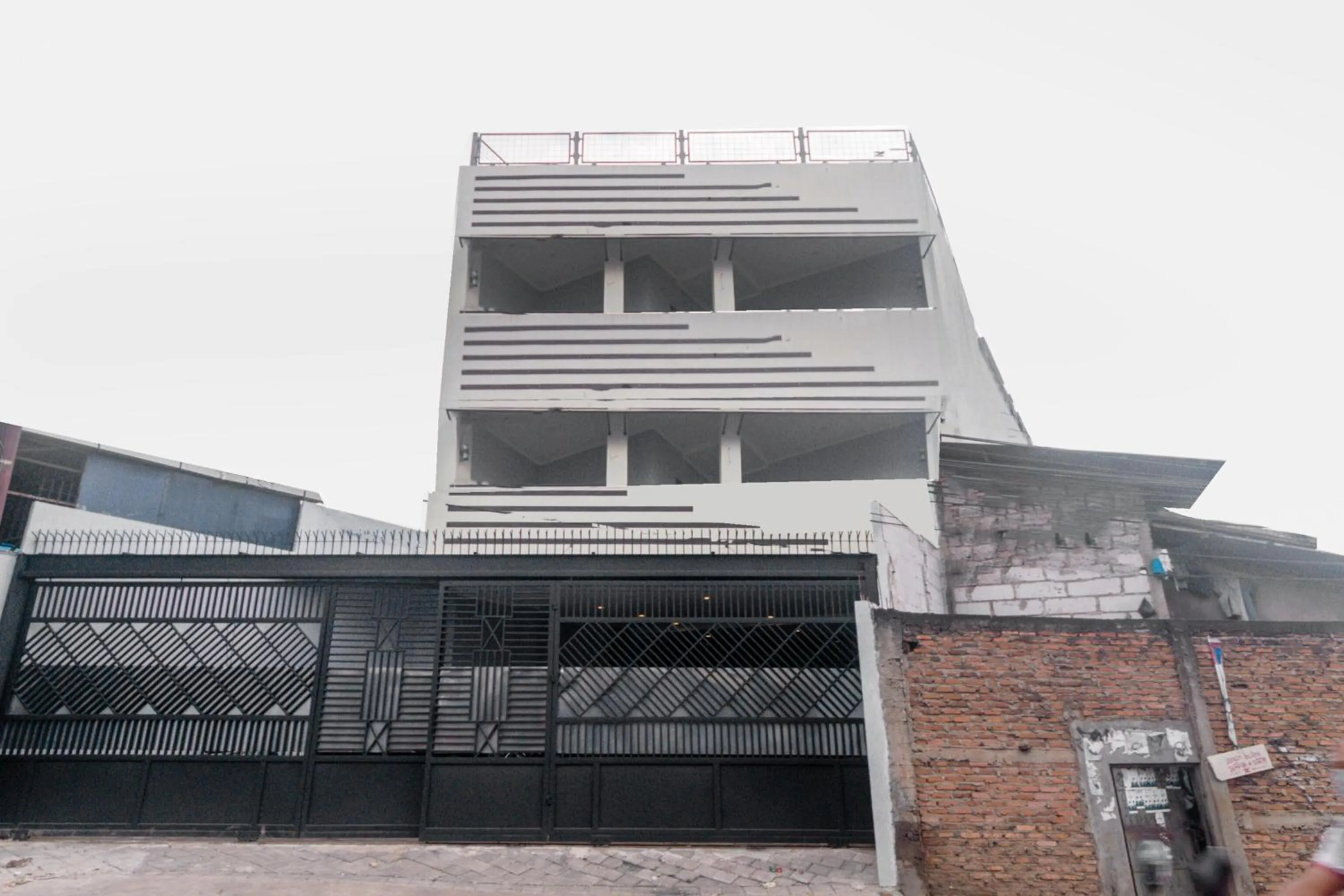 Property building in Hotel O Homia Residence