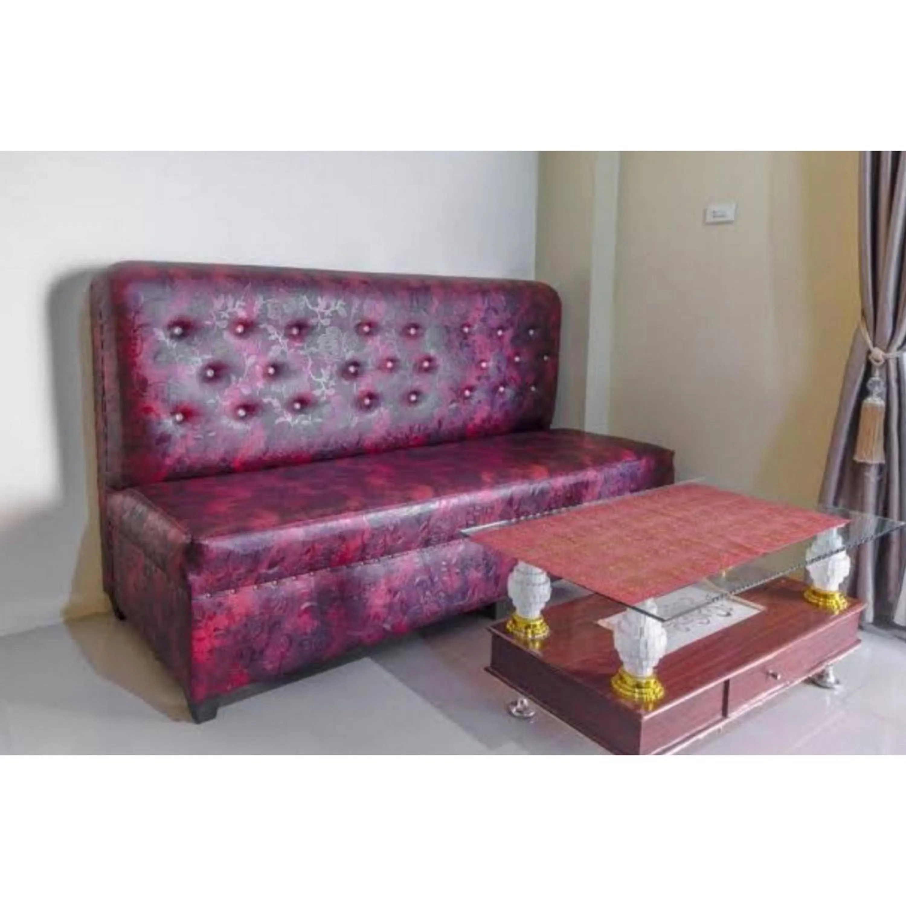 Seating Area in OYO Life 3365 Griya Nusantara Syariah