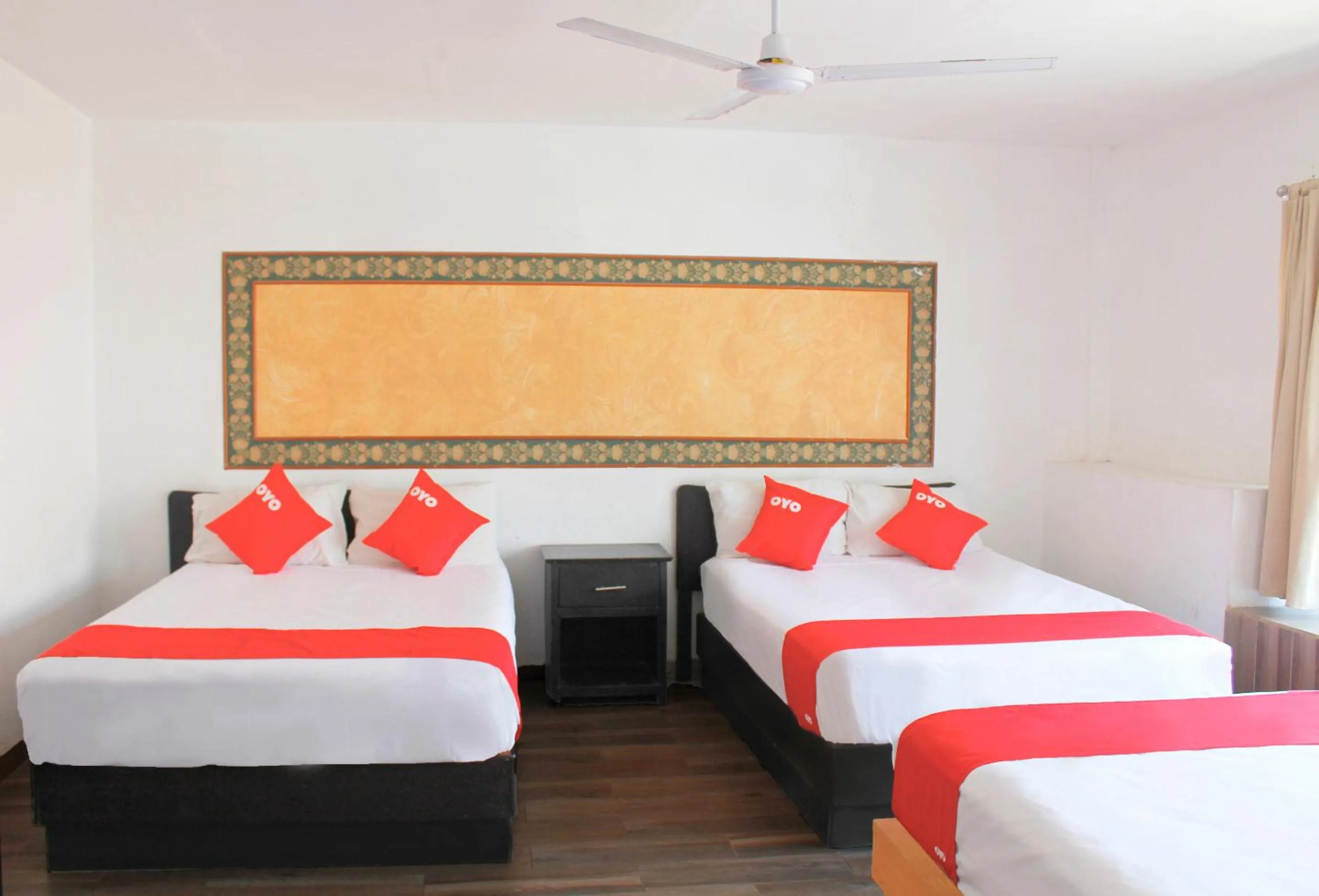 Bedroom in OYO Hotel Plata,Fresnillo, Zacatecas