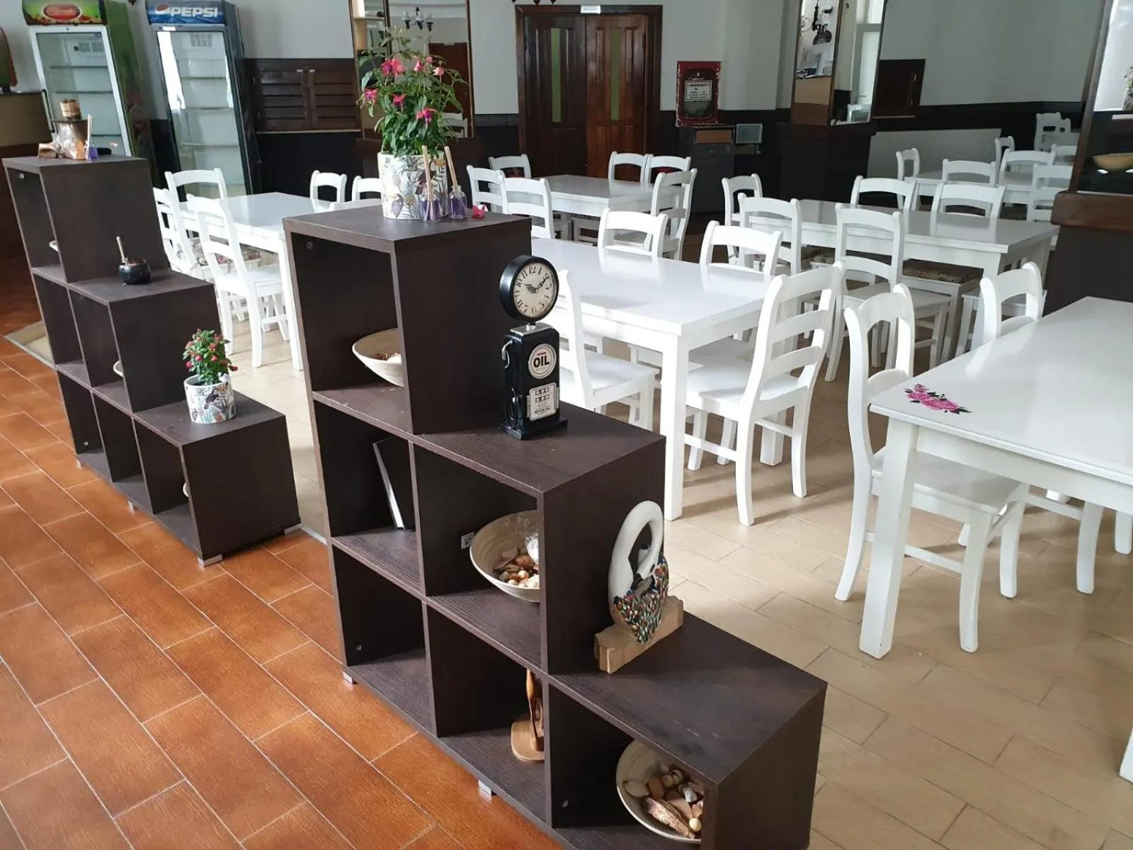 Restaurant/places to eat in HOTEL HO2 POIANA MARULUI