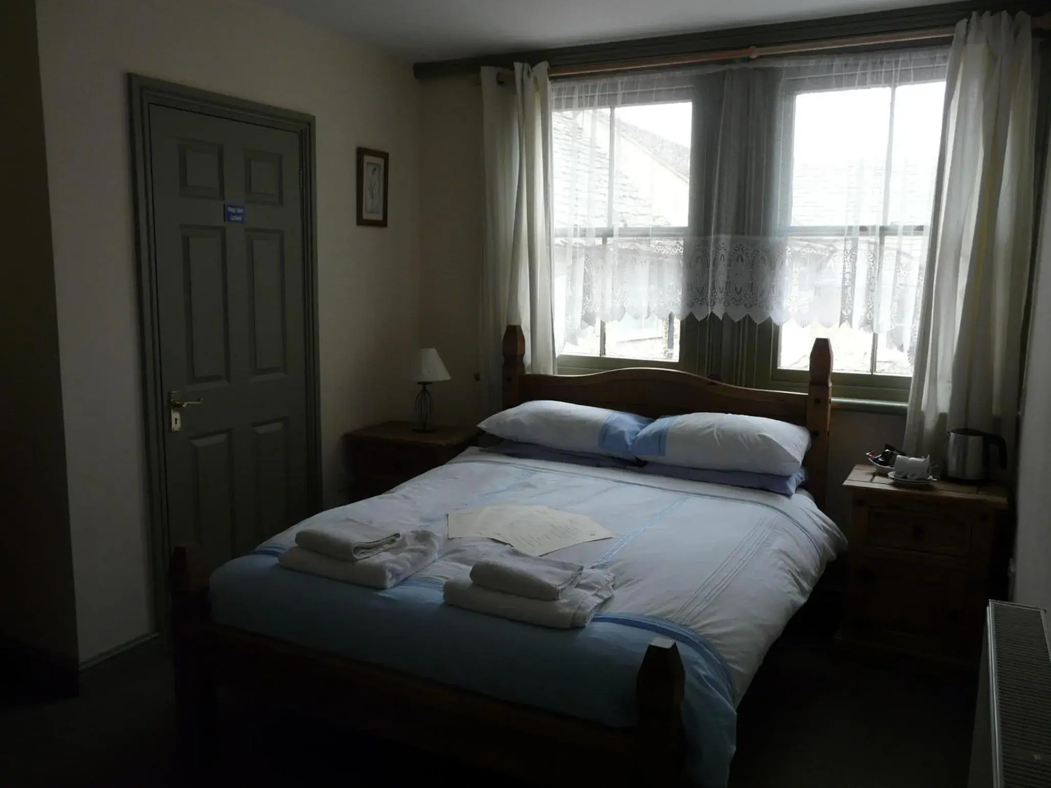 Double Room in Swan Inn Lechlade Double Room in Swan Inn Lechlade