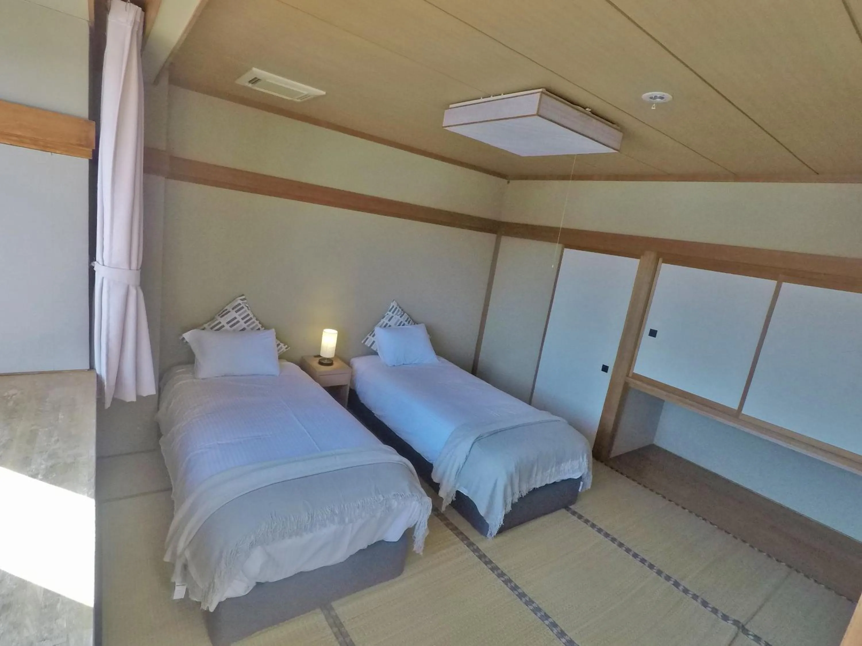 Bed in Red Fox Lodge Myoko