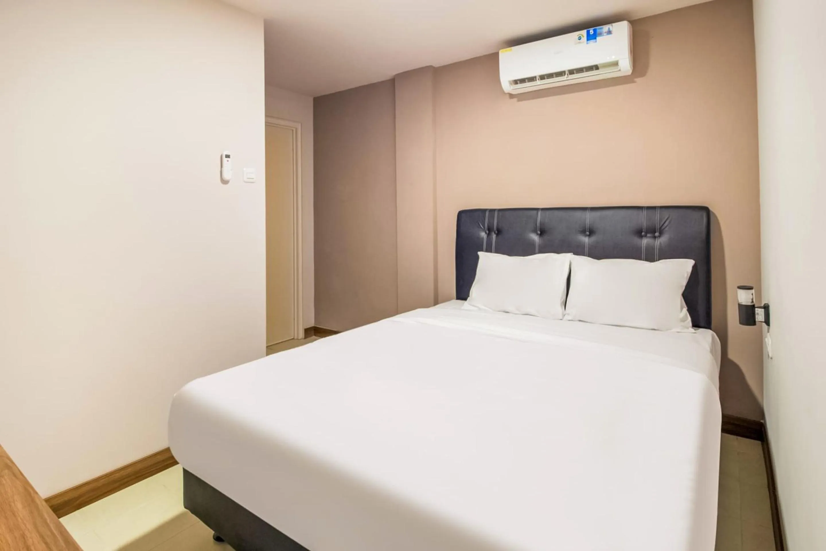 Bedroom, Bed in Collection O Kebon Jeruk Near Paskal 23 Formerly Sentral Paskal