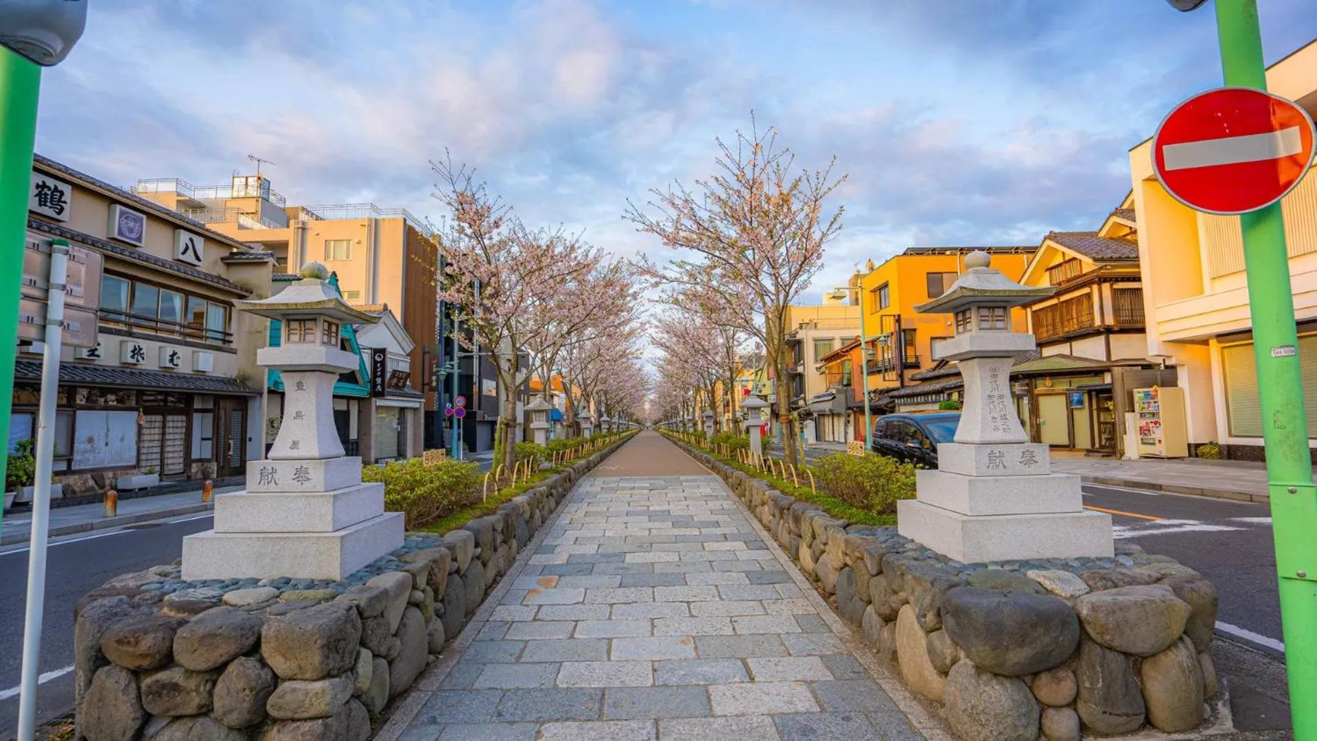 Property building in GEN HOTEL KAMAKURA