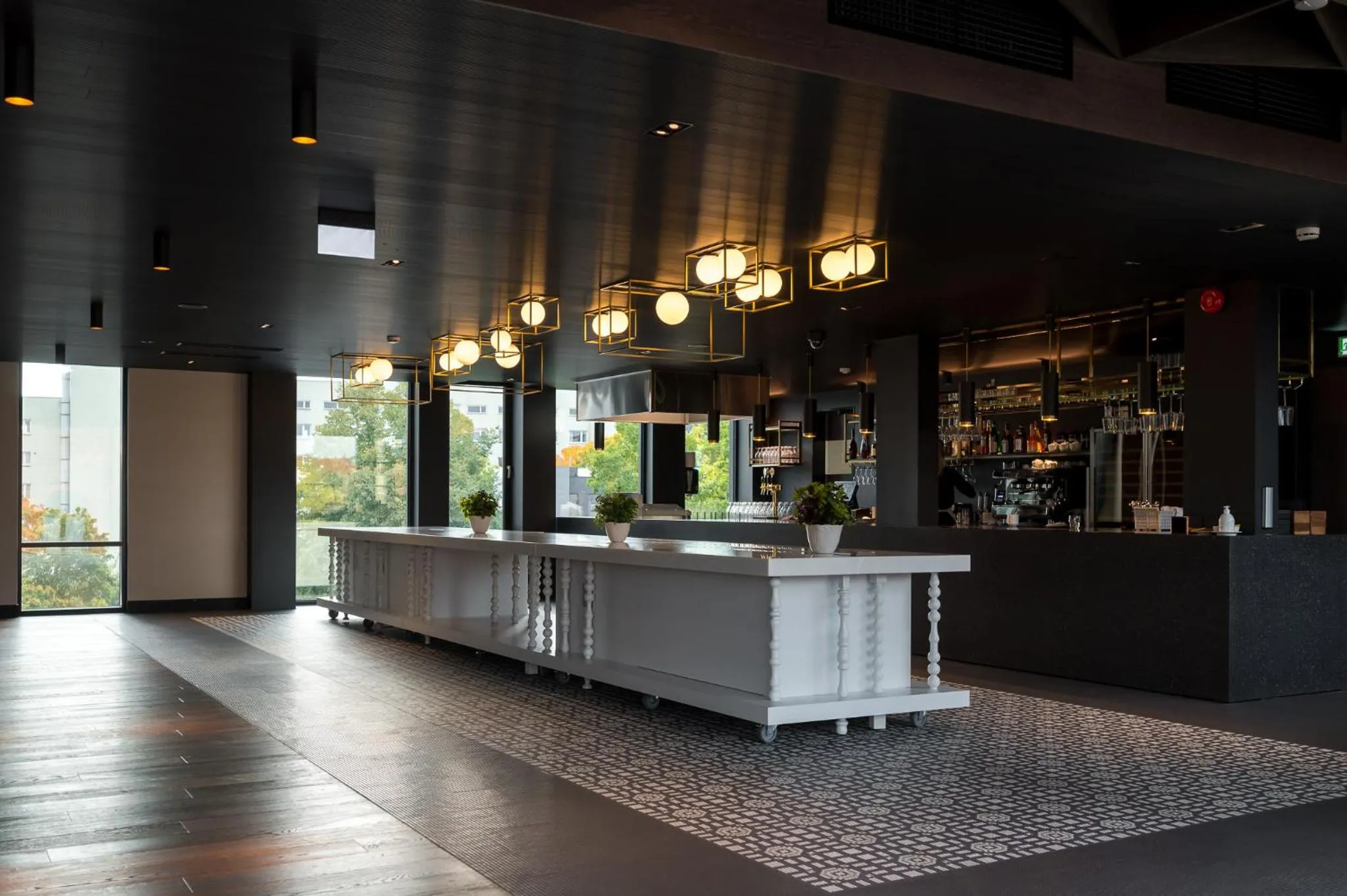 Restaurant/places to eat in Hotel Lembitu Tallinn