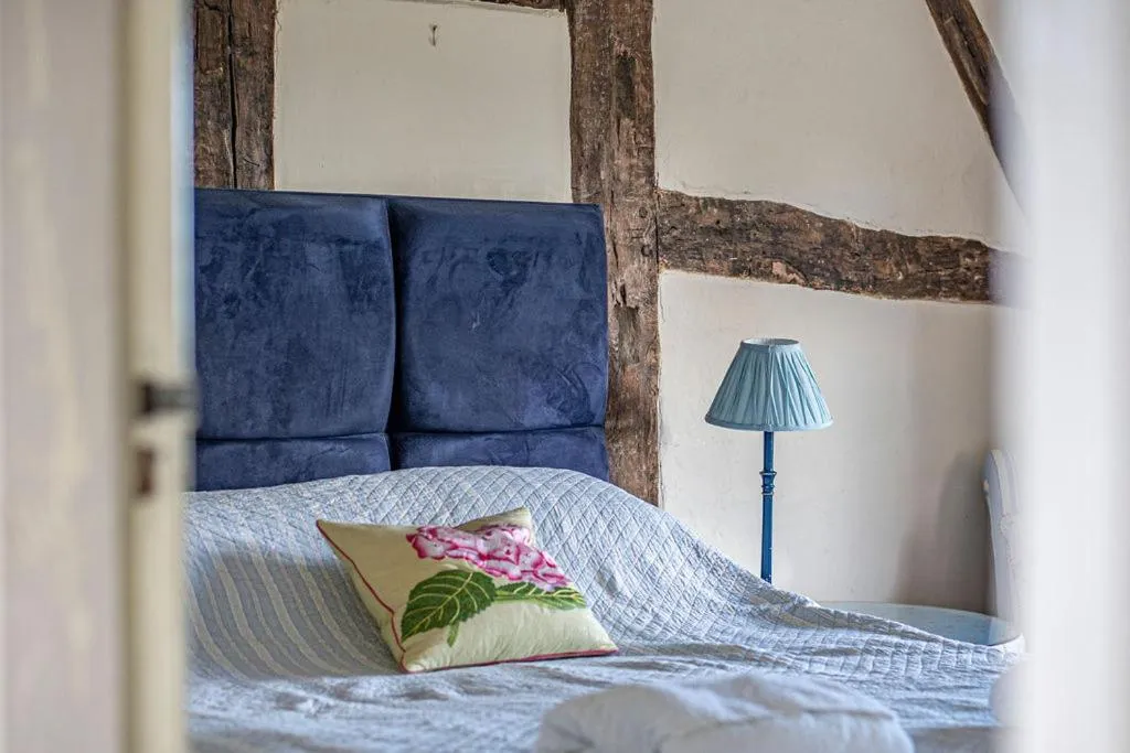 Bed in Cleaver Cottage