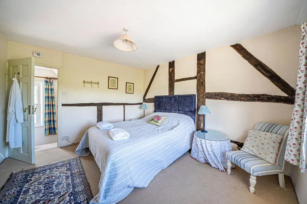 Bed in Cleaver Cottage