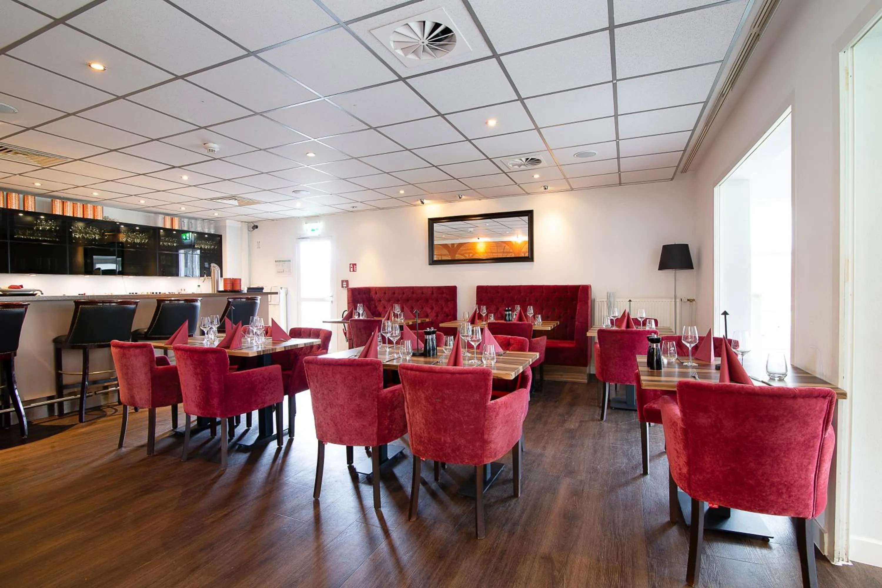 Lounge or bar in Nautic Hotel Bremerhaven