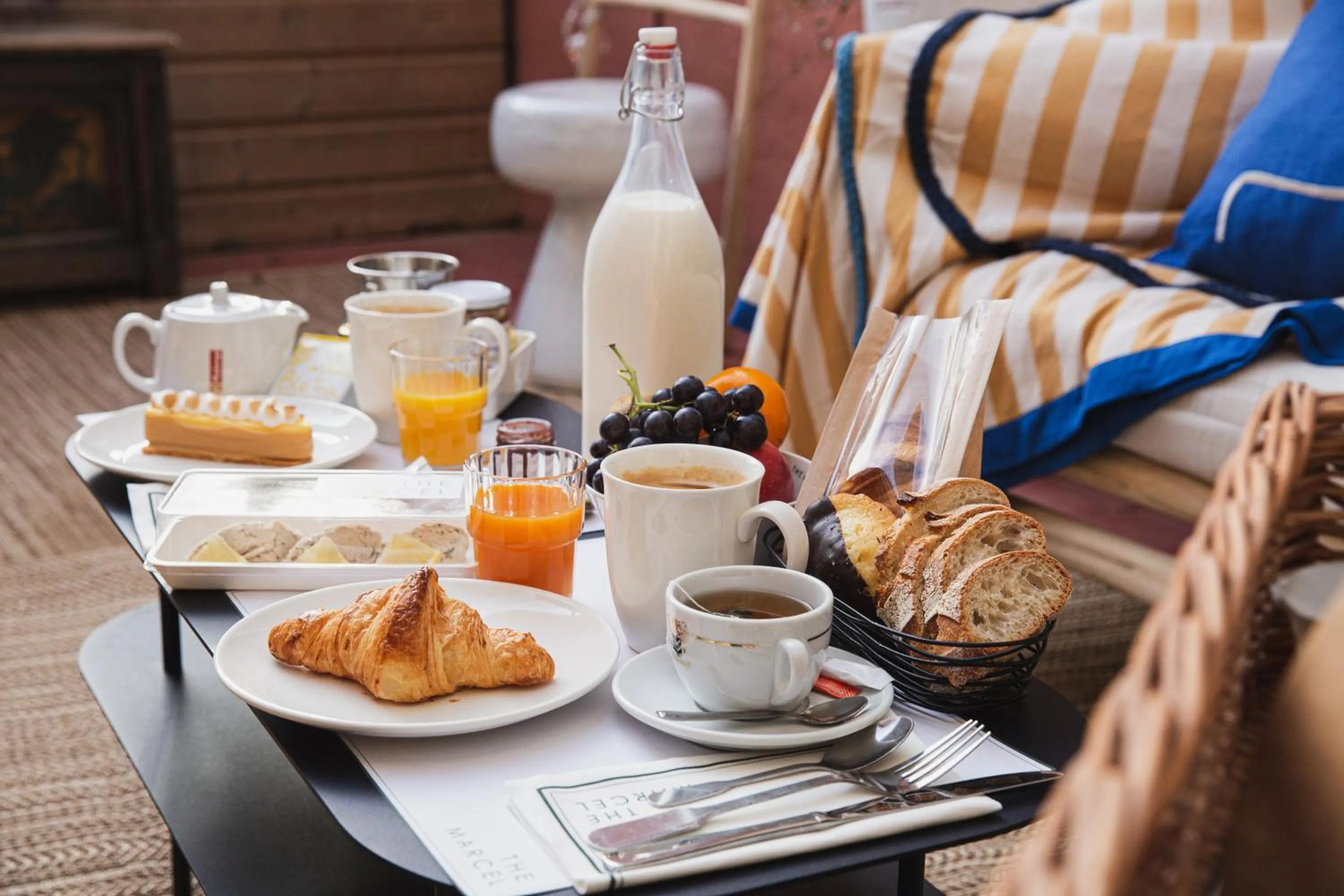 Breakfast in Suites The Marcel