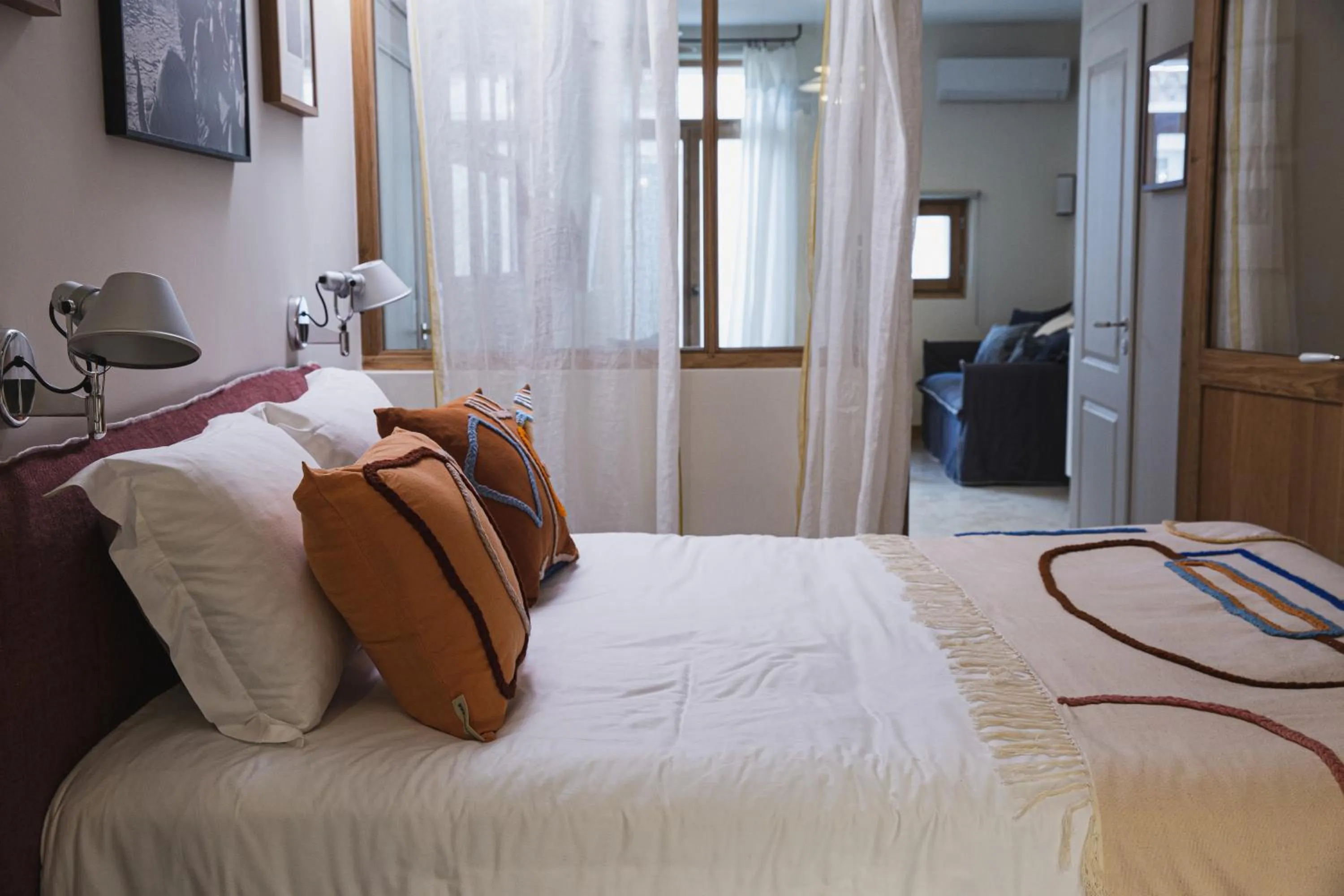 Bed in Suites The Marcel