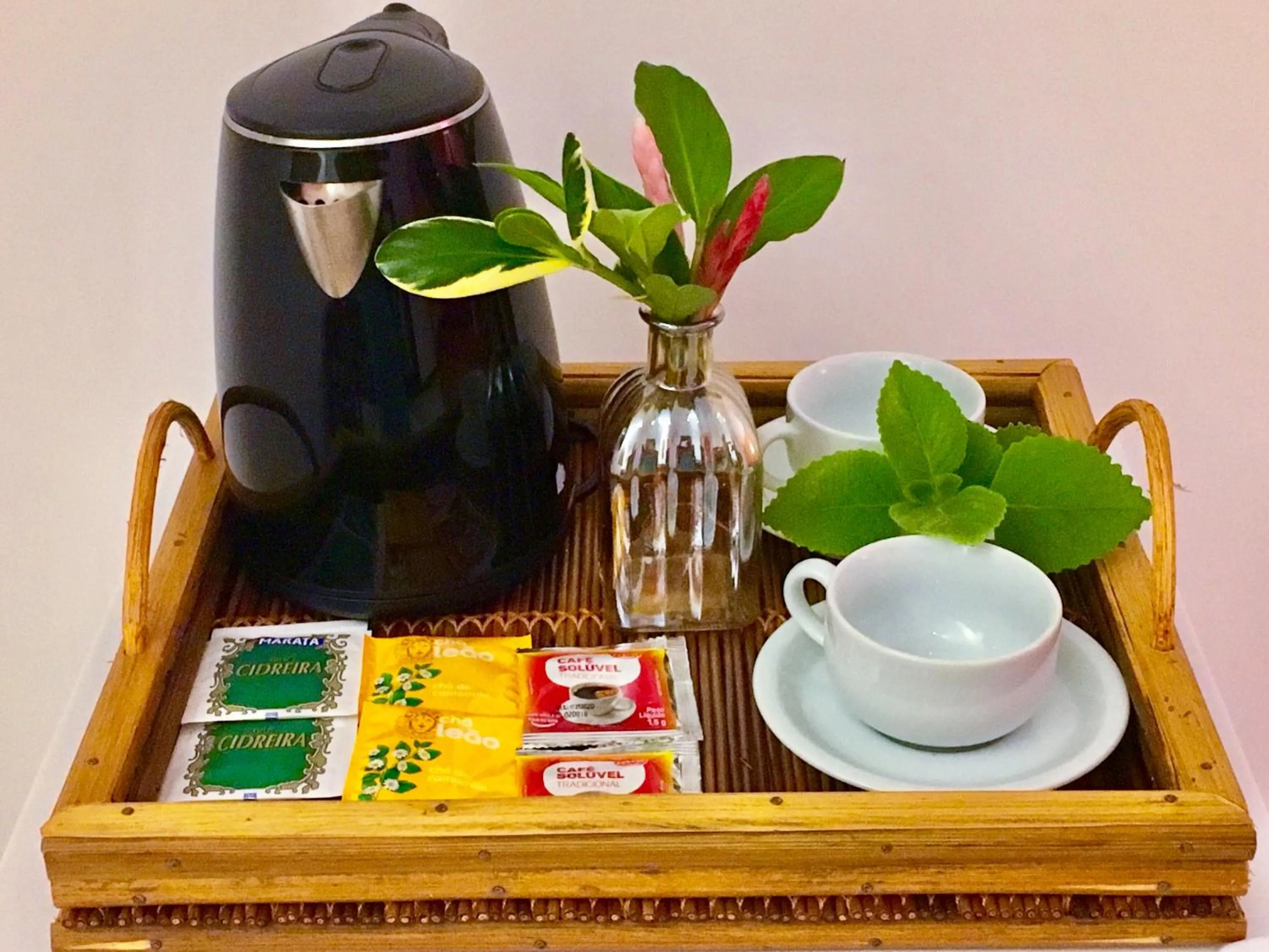 Coffee/tea facilities in Carapitangui Pousada