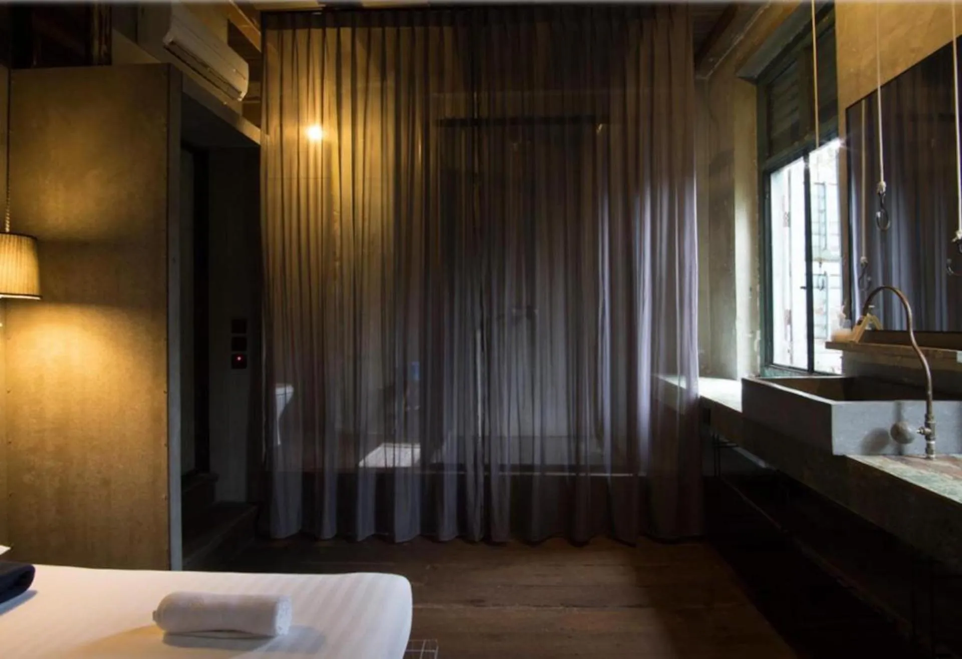 Bathroom, Bed in Belakang KongHeng By DreamScape