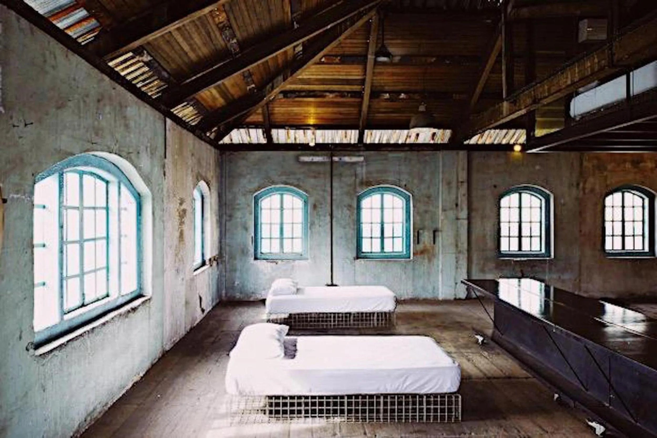 Bed in Belakang KongHeng By DreamScape