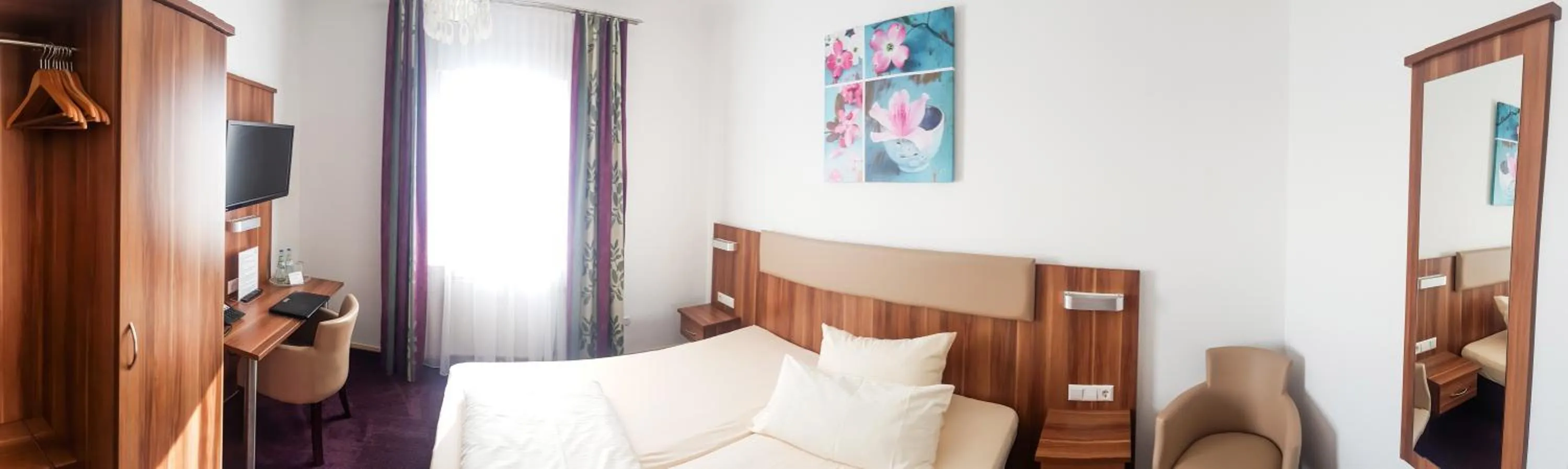 Photo of the whole room in Hotel Löwen