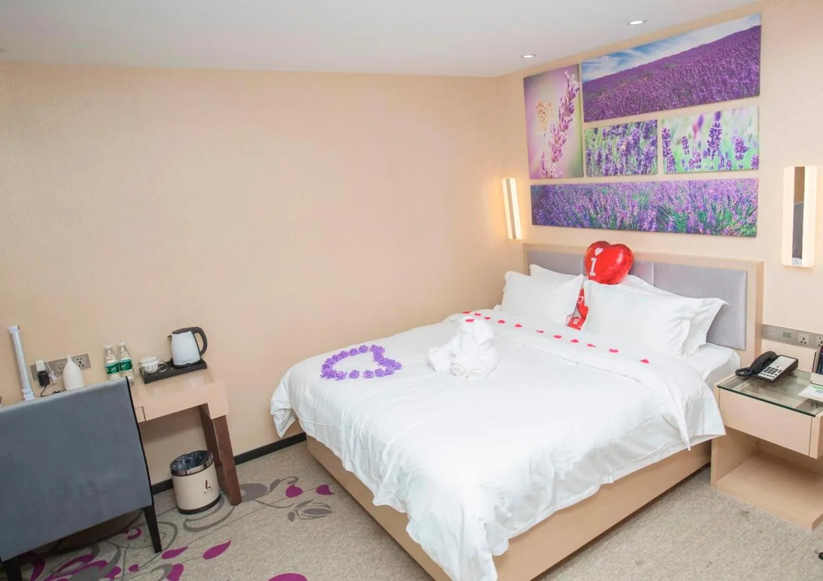Bed in Lavande Hotels·Dalian Xinghai Park
