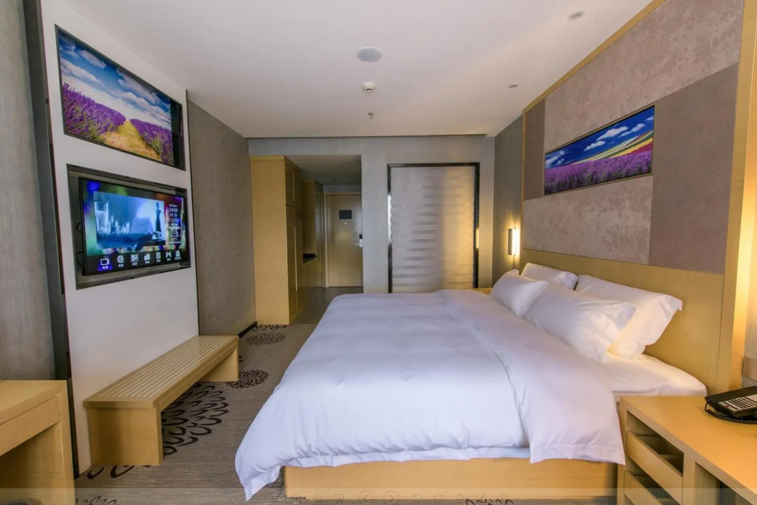 Bed in Lavande Hotels·Chengdu Shuangliu International Airport