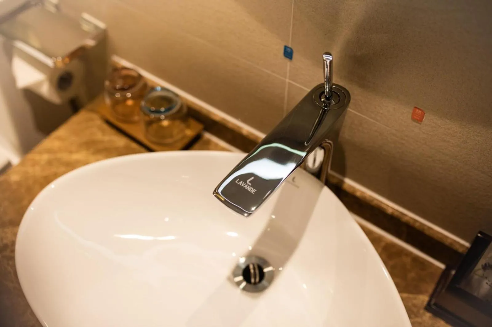 Lavande Hotels·Shenzhen North Railway Station Bantian Metro Station