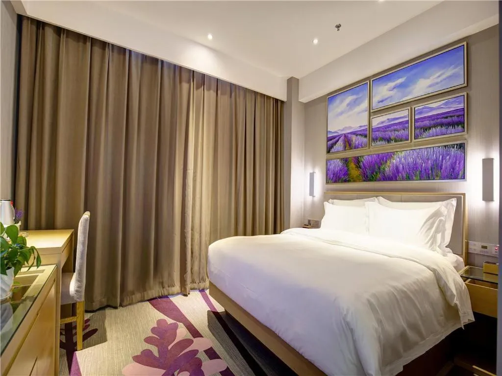 Bed in Lavande Hotel Chengdu Dafeng Shixi Park Subway Station