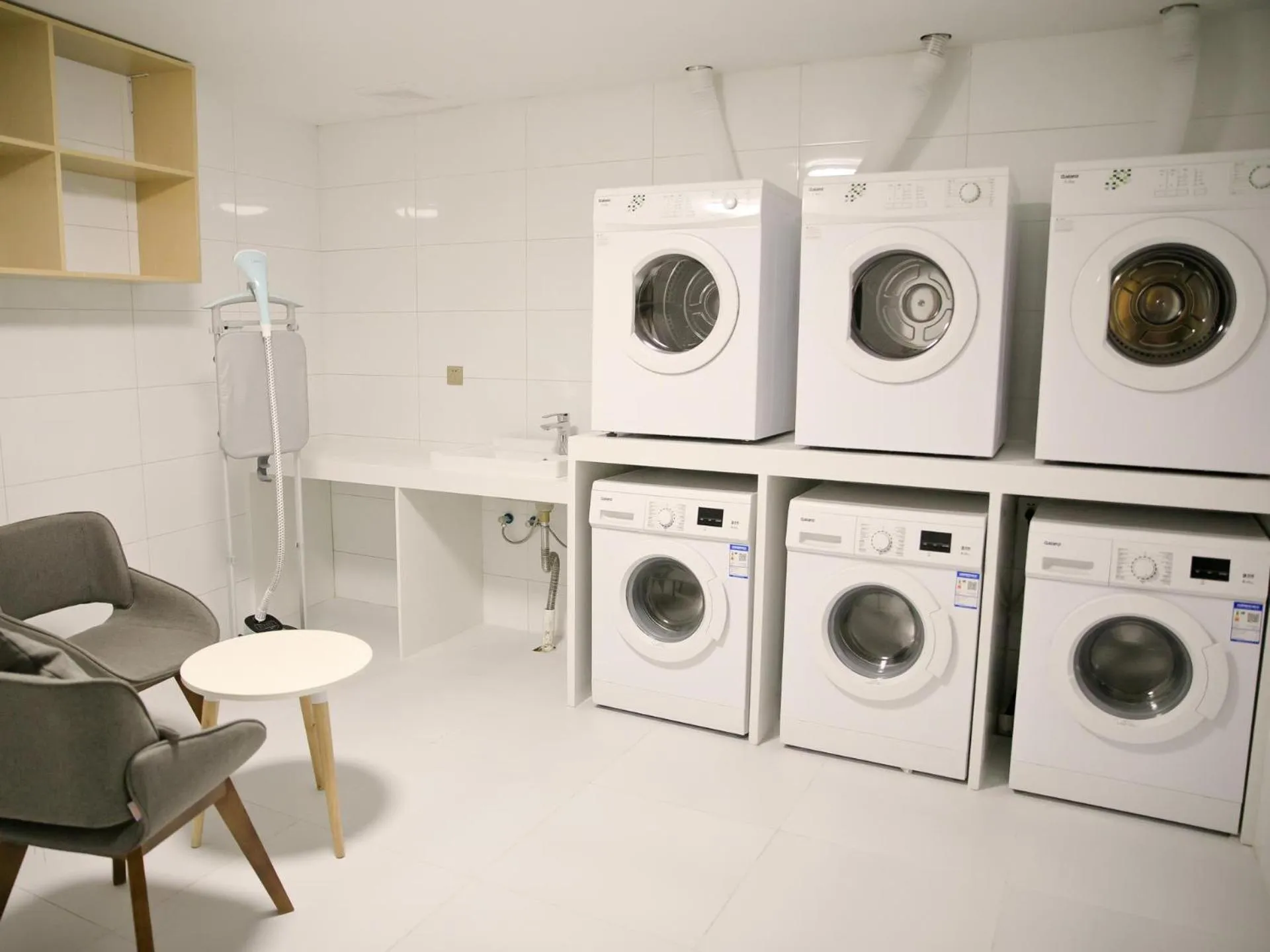 Lavande Hotels·Shenzhen North Railway Station Longhua Bus Terminal