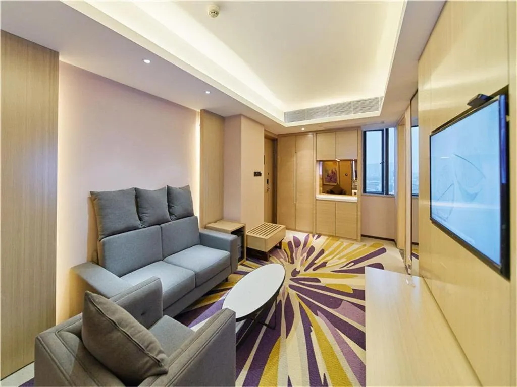 Lavande Hotels·Foshan West Railway Station Luocun