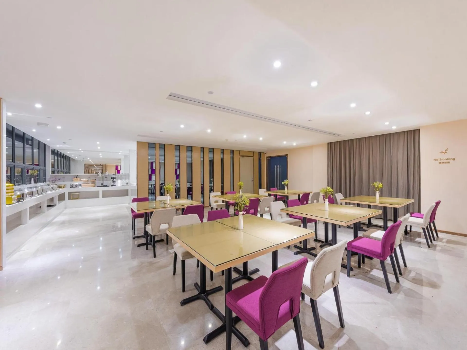 Lavande Hotels·Foshan Zhoucun Ligang Road Xunfenggang Metro Station