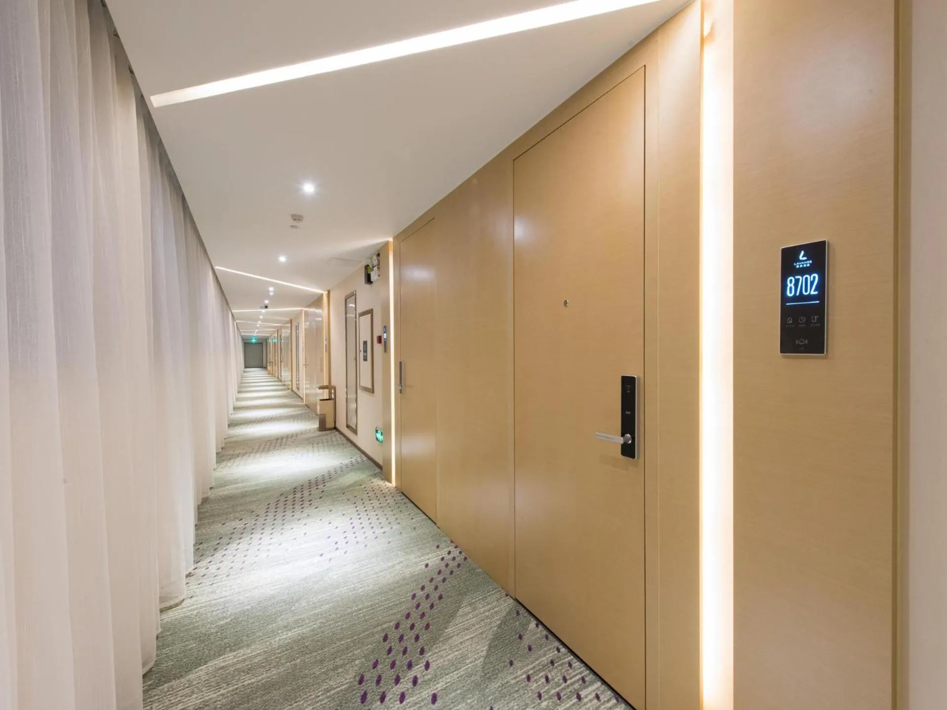 Lavande Hotels·Foshan Zhoucun Ligang Road Xunfenggang Metro Station