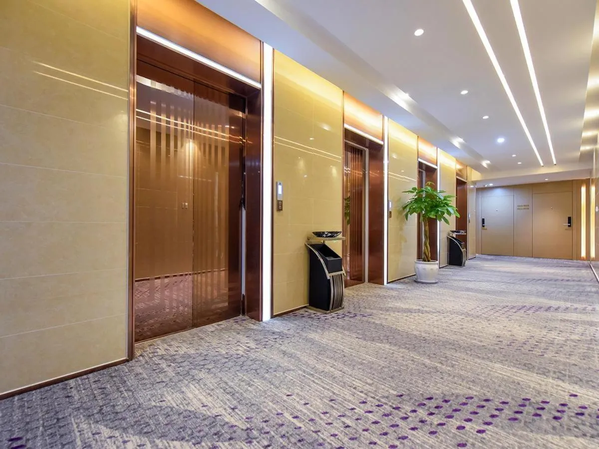 Lavande Hotels·Chongqing Longtoushi North Railway Station