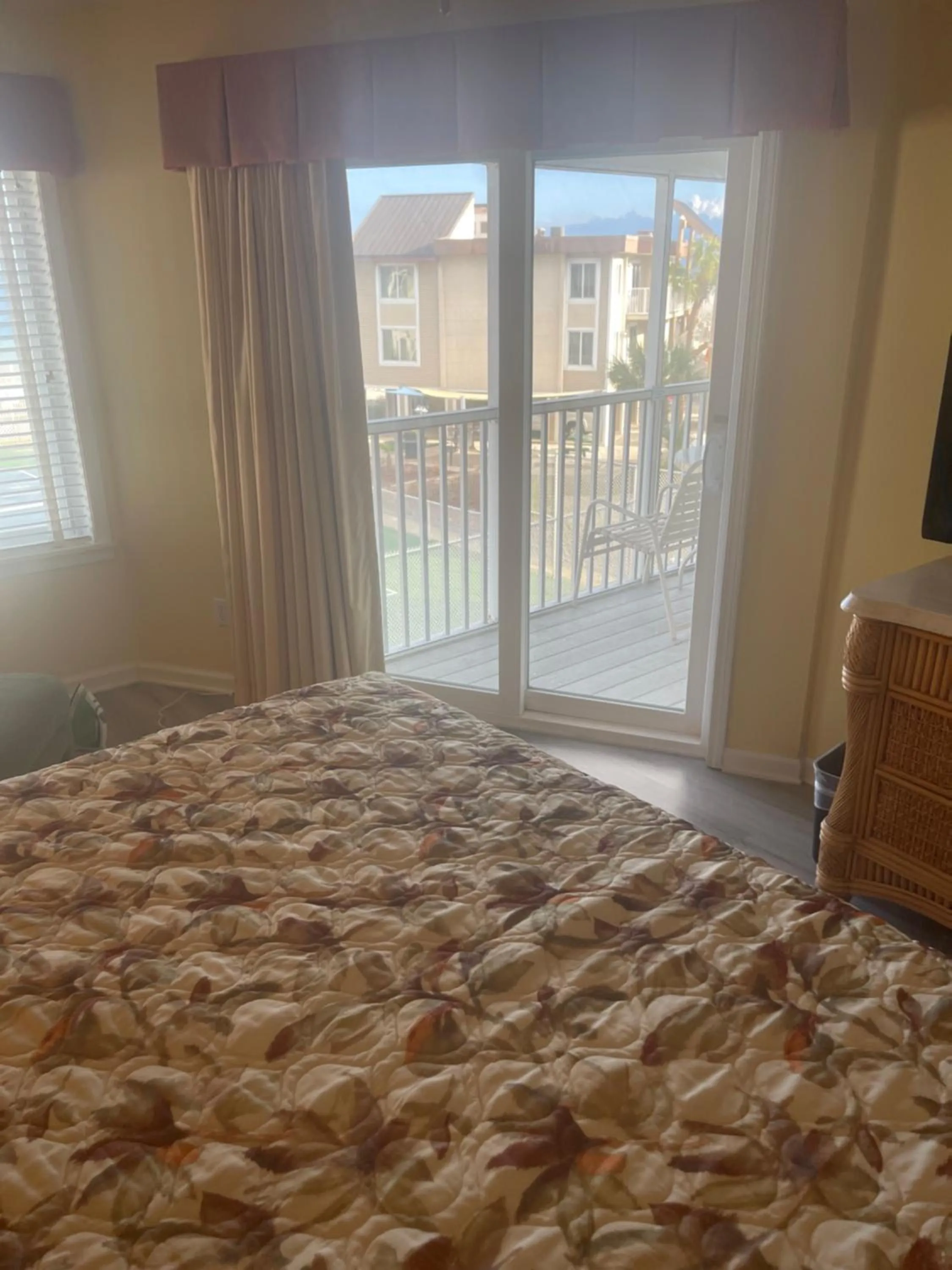 Bedroom, Bed in GetAways at Soundside Holiday Beach Resort