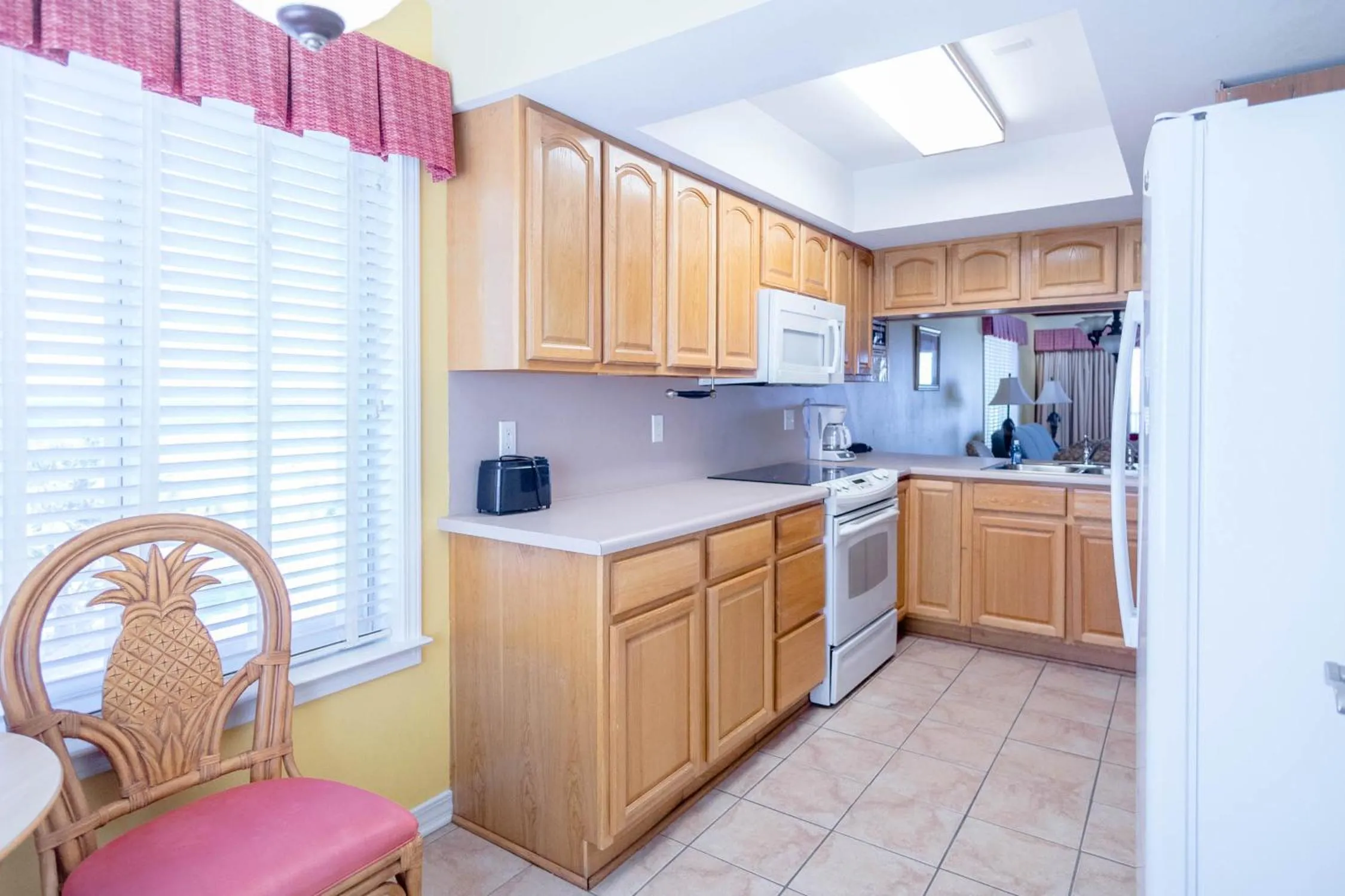 Kitchen or kitchenette in GetAways at Soundside Holiday Beach Resort