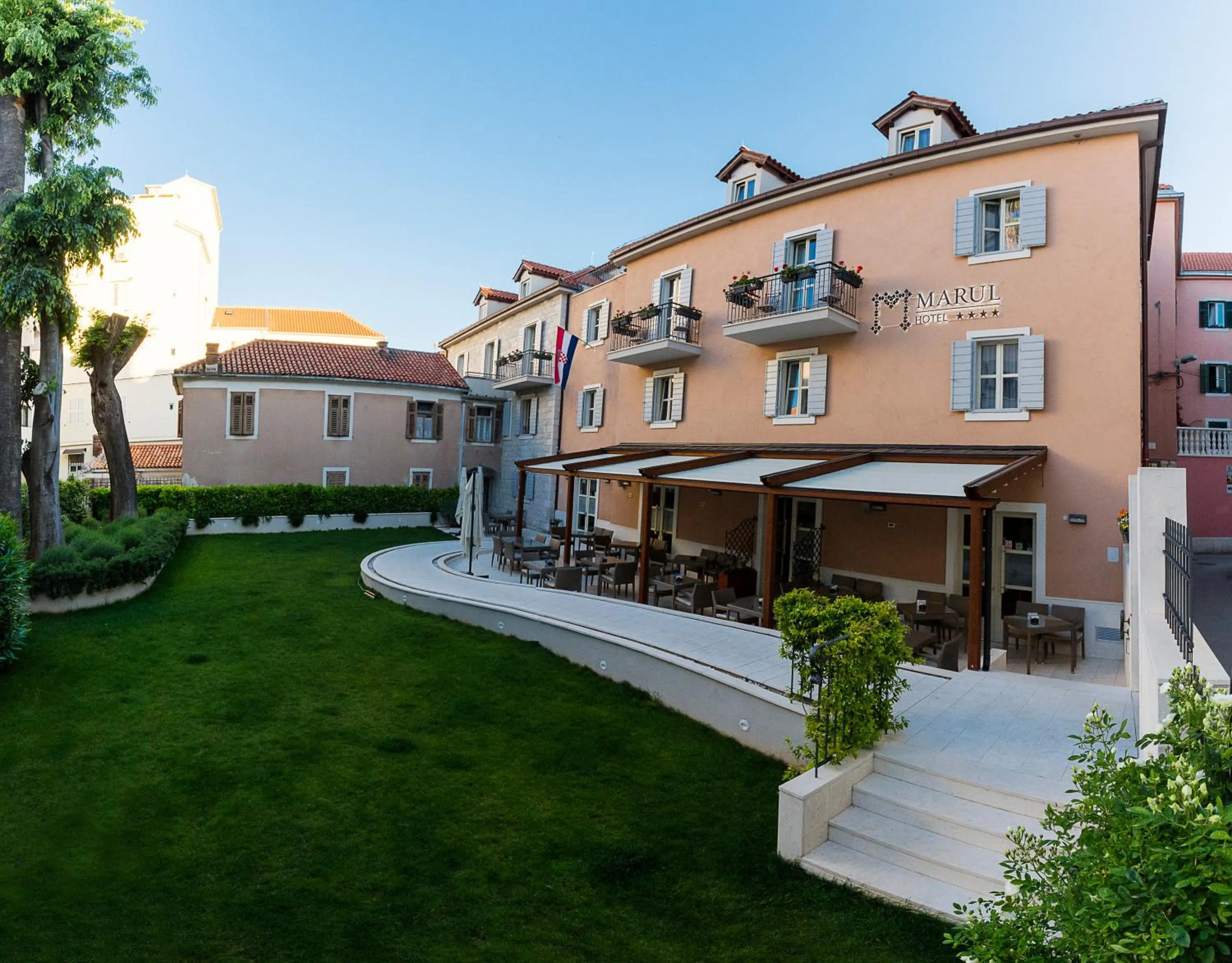 Facade/entrance in Hotel Marul