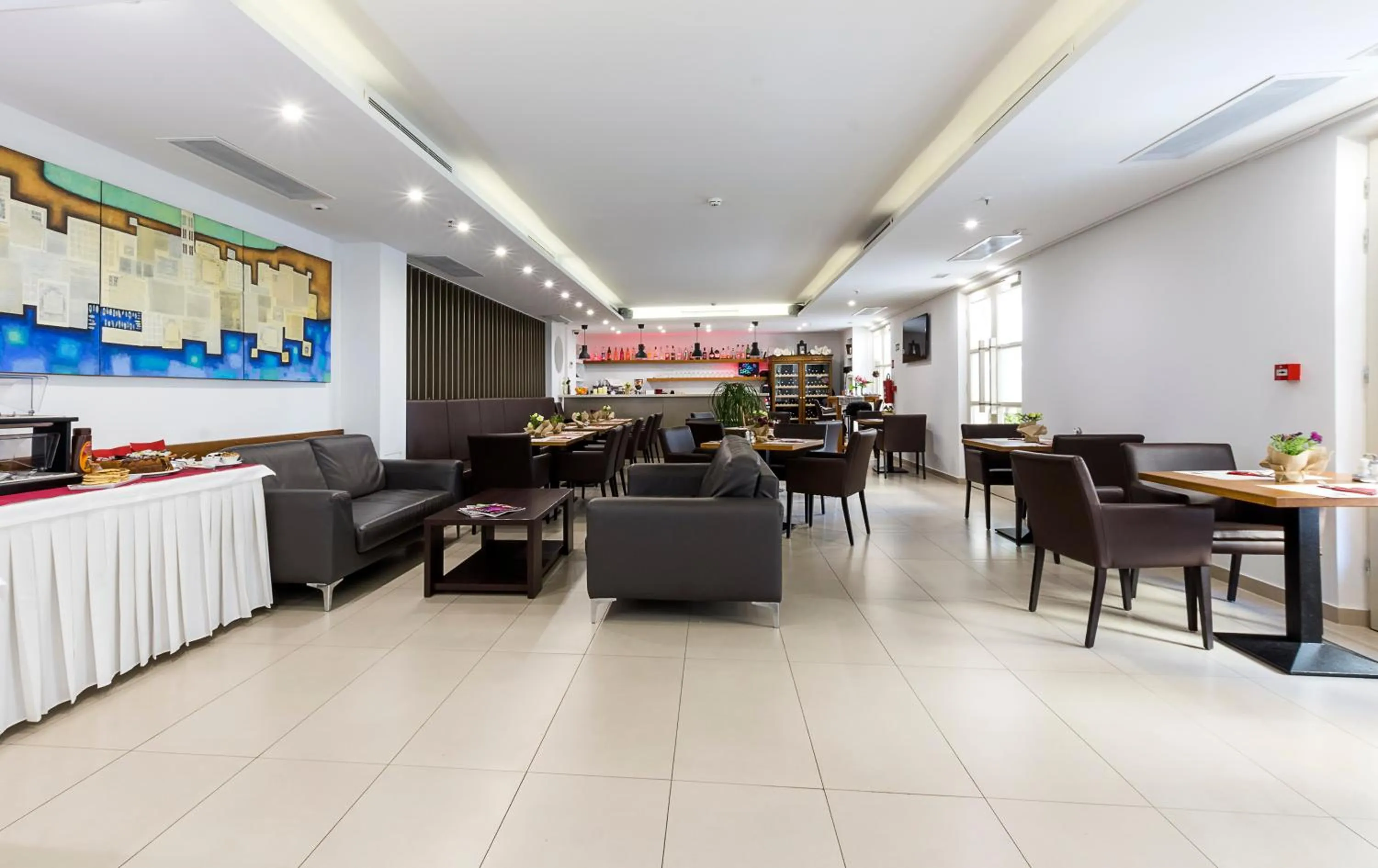 Restaurant/places to eat in Hotel Marul