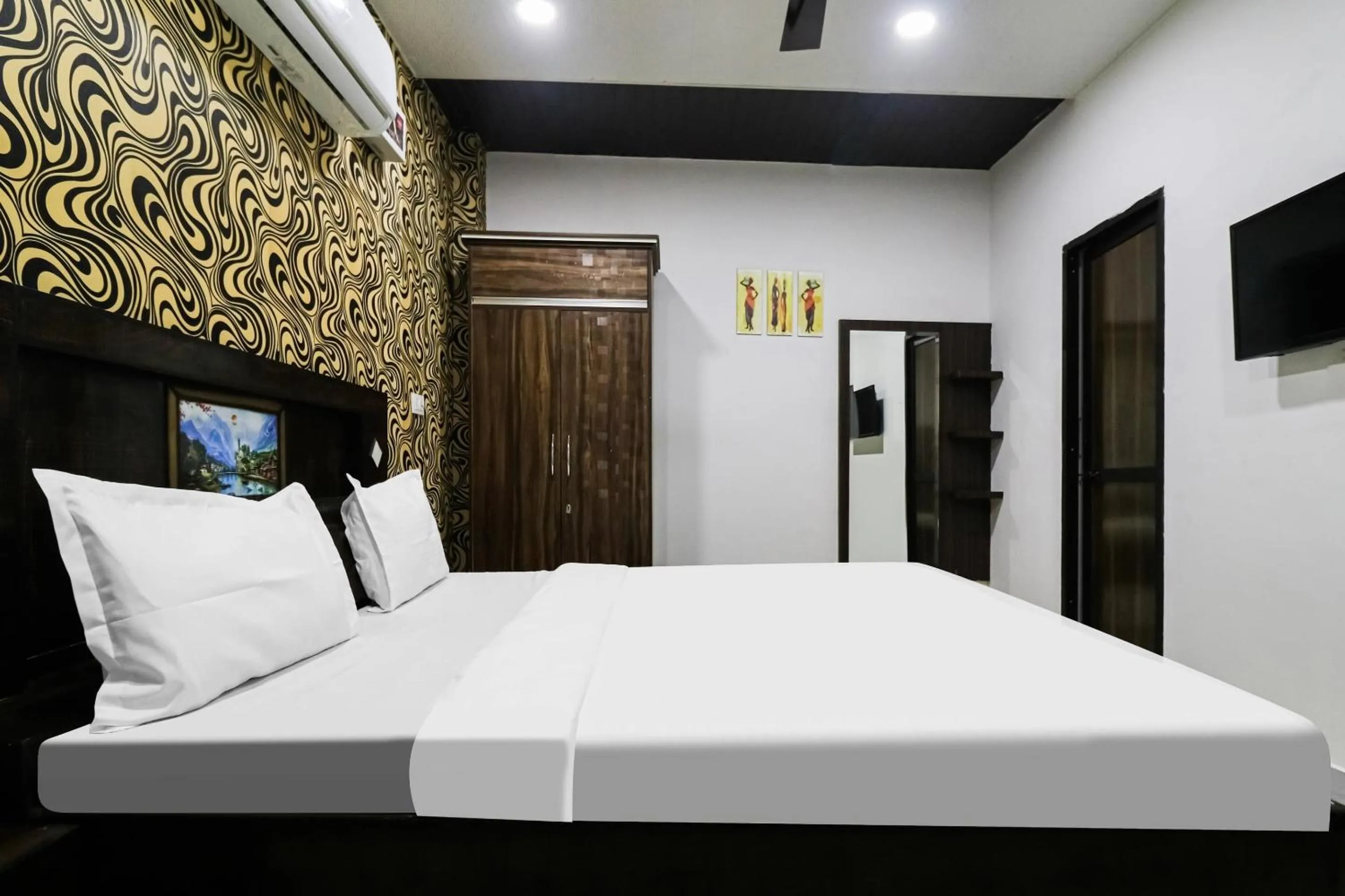 Bedroom, Bed in Hotel O King Villa's