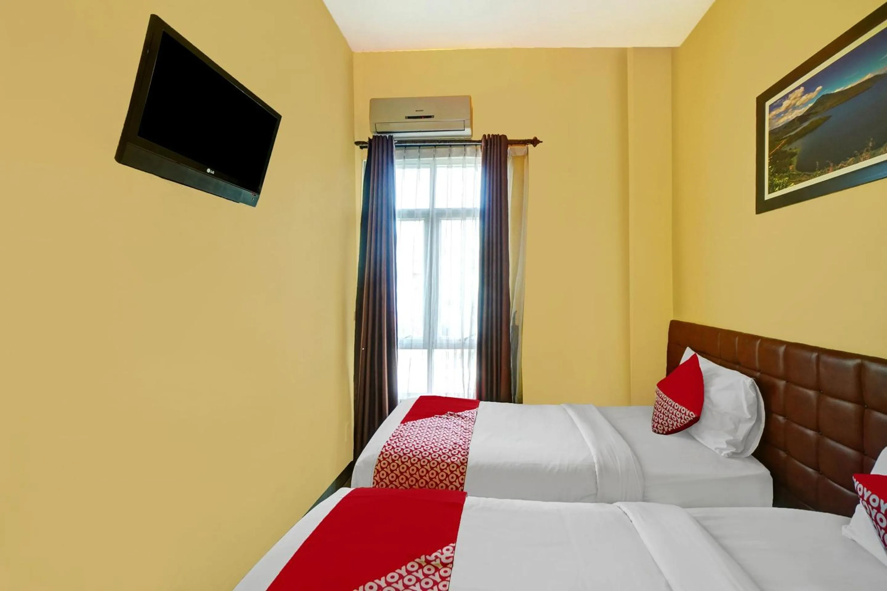 Bedroom, Bed in Hotel O Wesly House