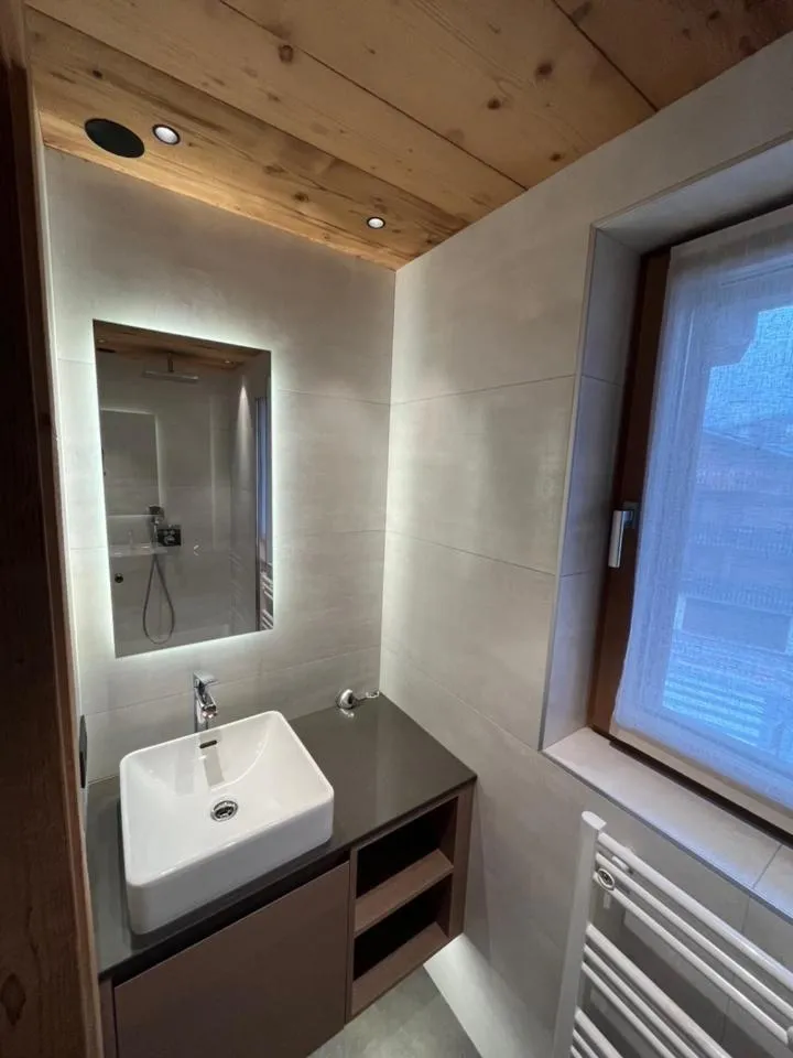 Shower in Chalet Téléporté