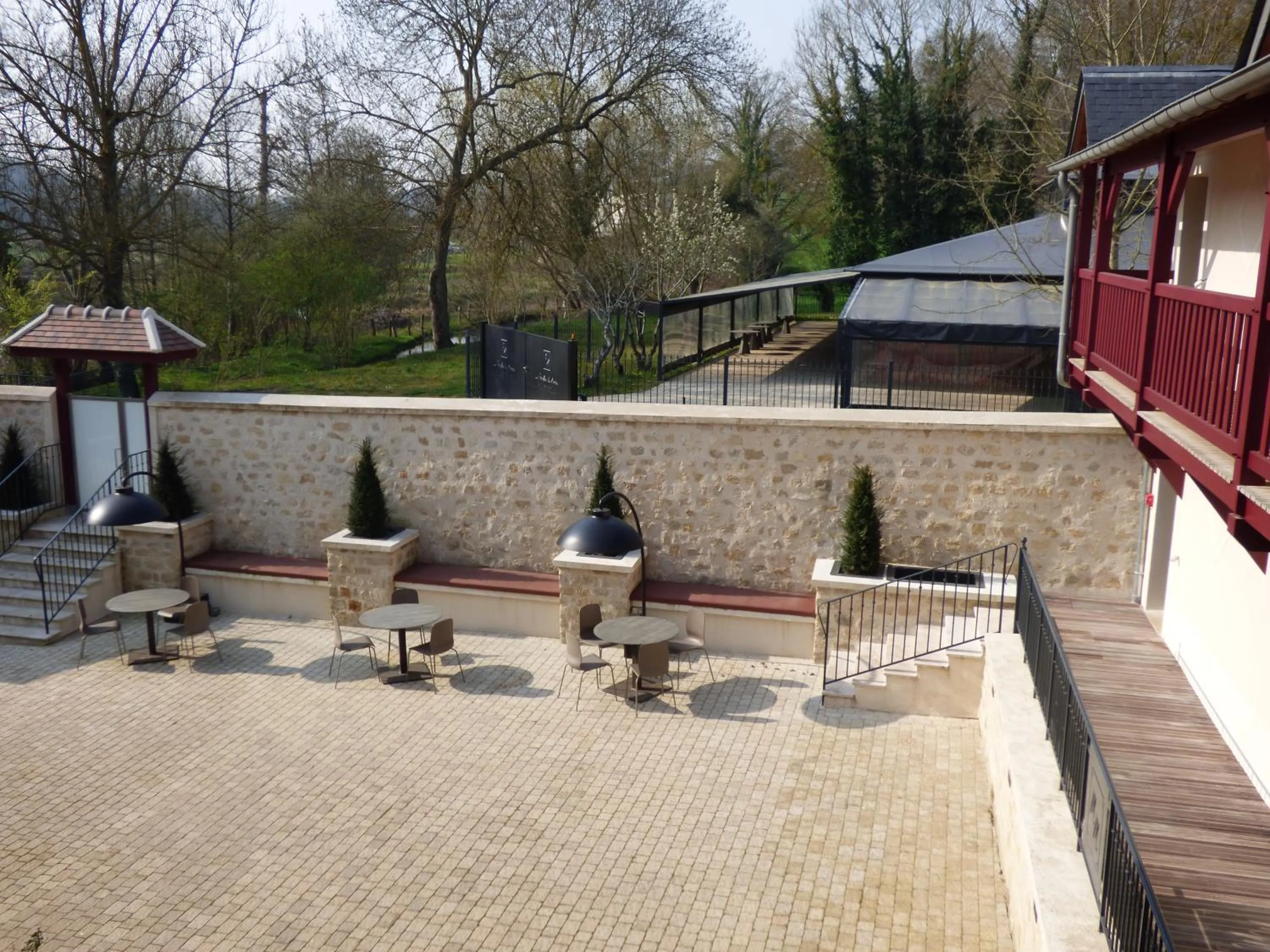 Property building in Le Moulin des Marais