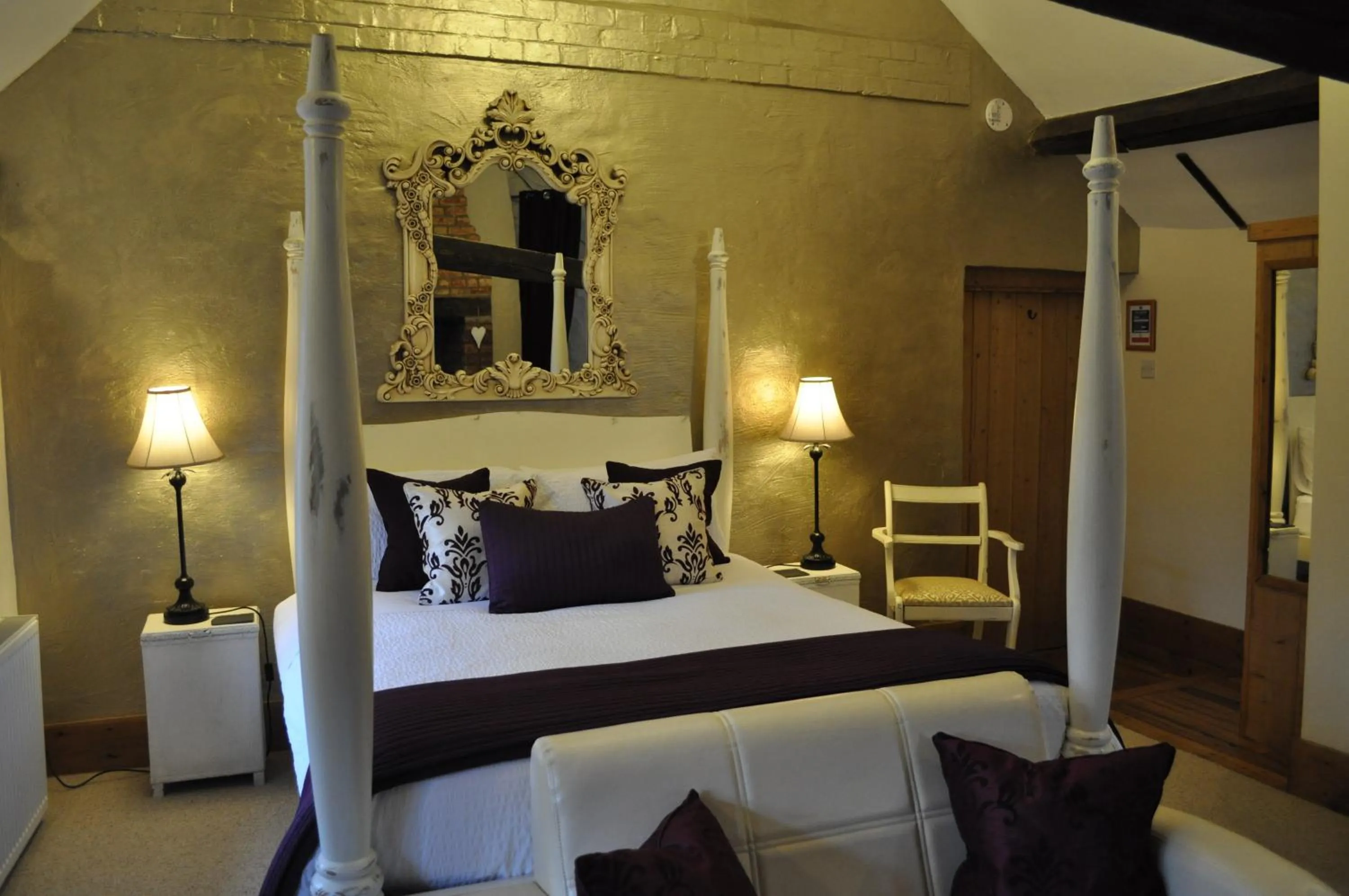 Bedroom in Home Farm Bed & Breakfast