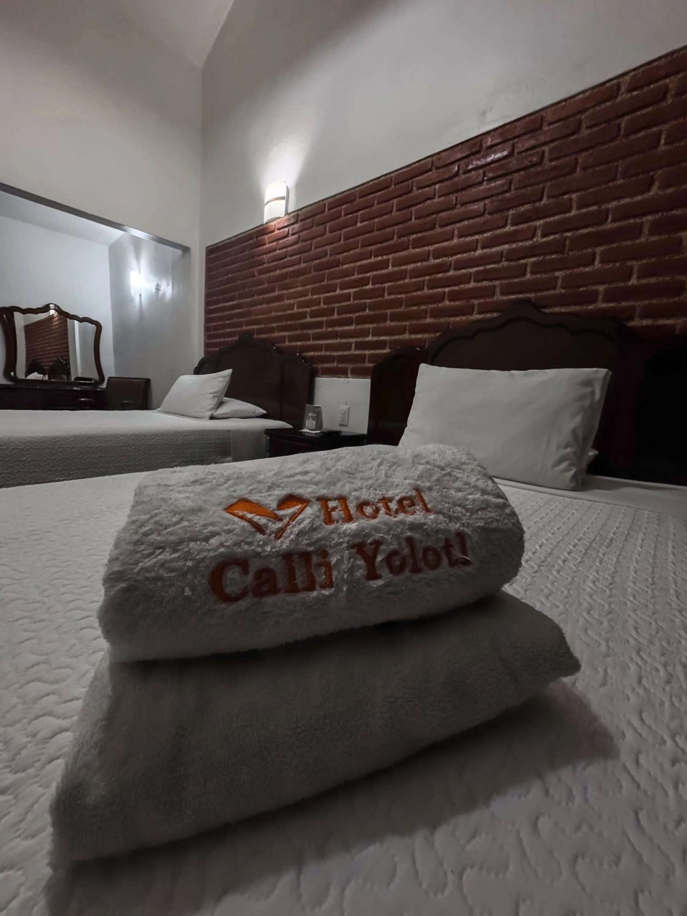 Bed in Hotel CALLI YOLOTL Teotihuacan