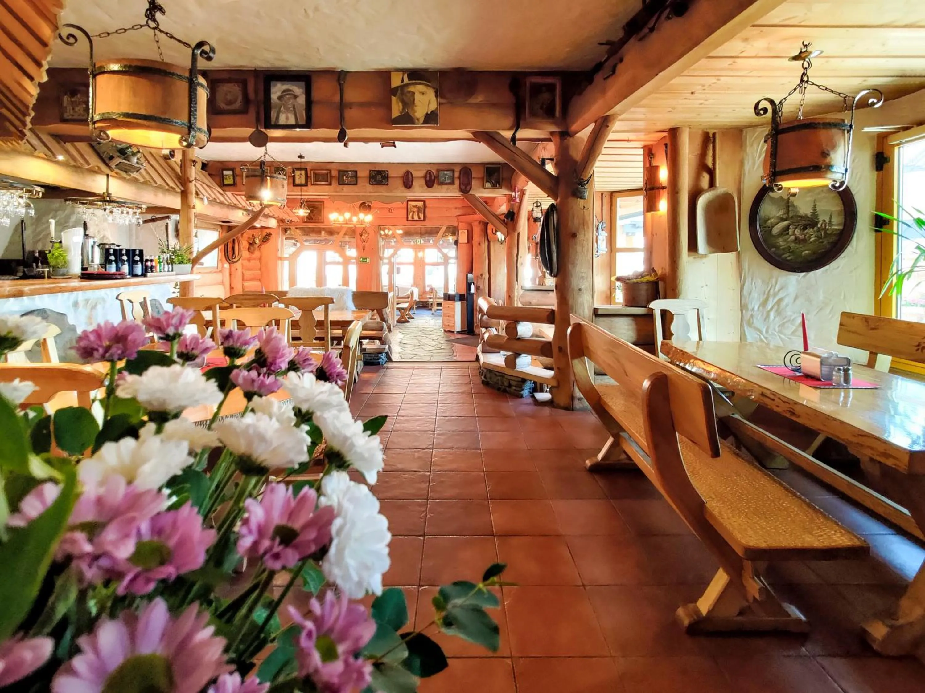 Restaurant/places to eat in Willa Monte Rosa