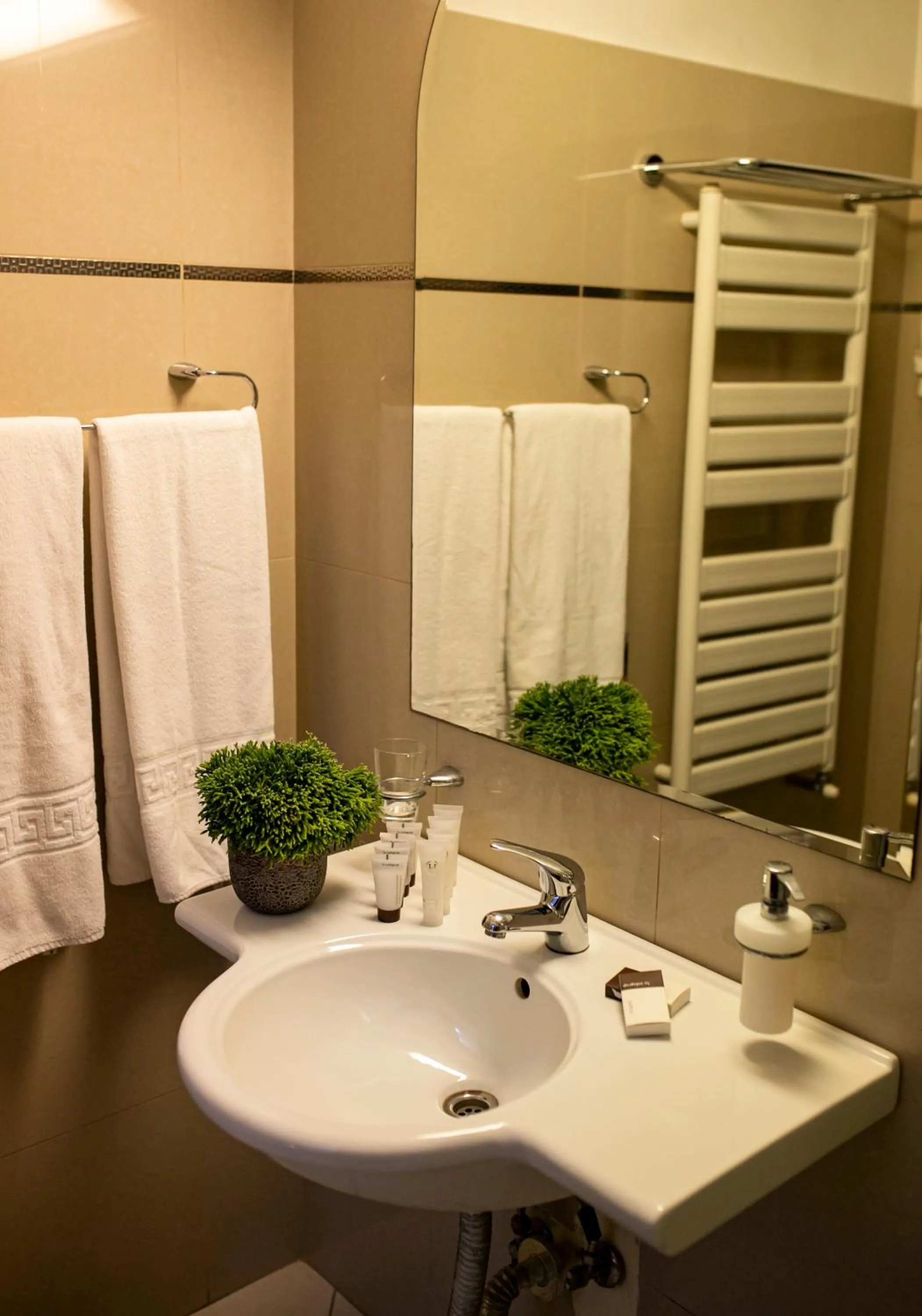 Bathroom in Hotel Bulevard Predeal