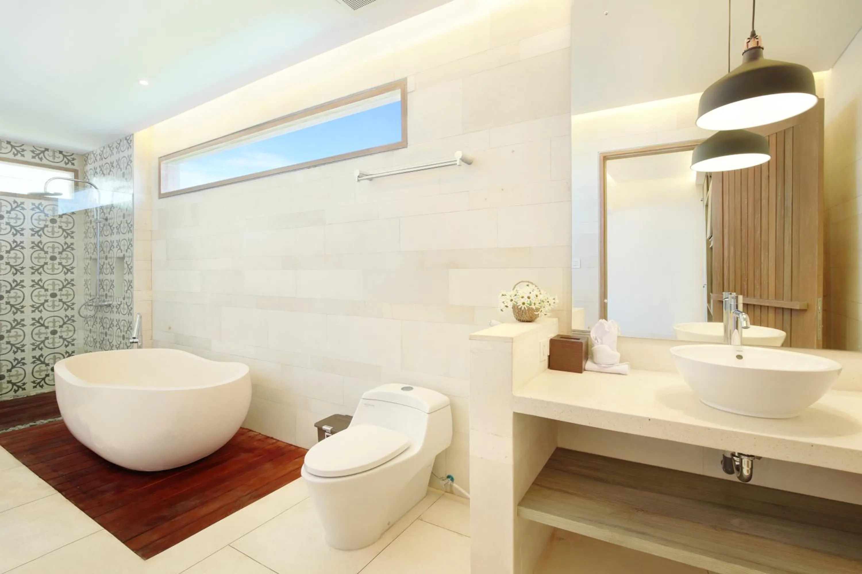 Toilet in Villa Kinjeng Canggu By Bali Asia Villa